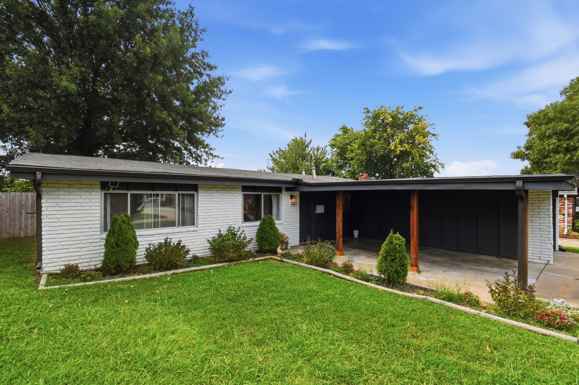 4677 S Winston Avenue Tulsa OK 74135