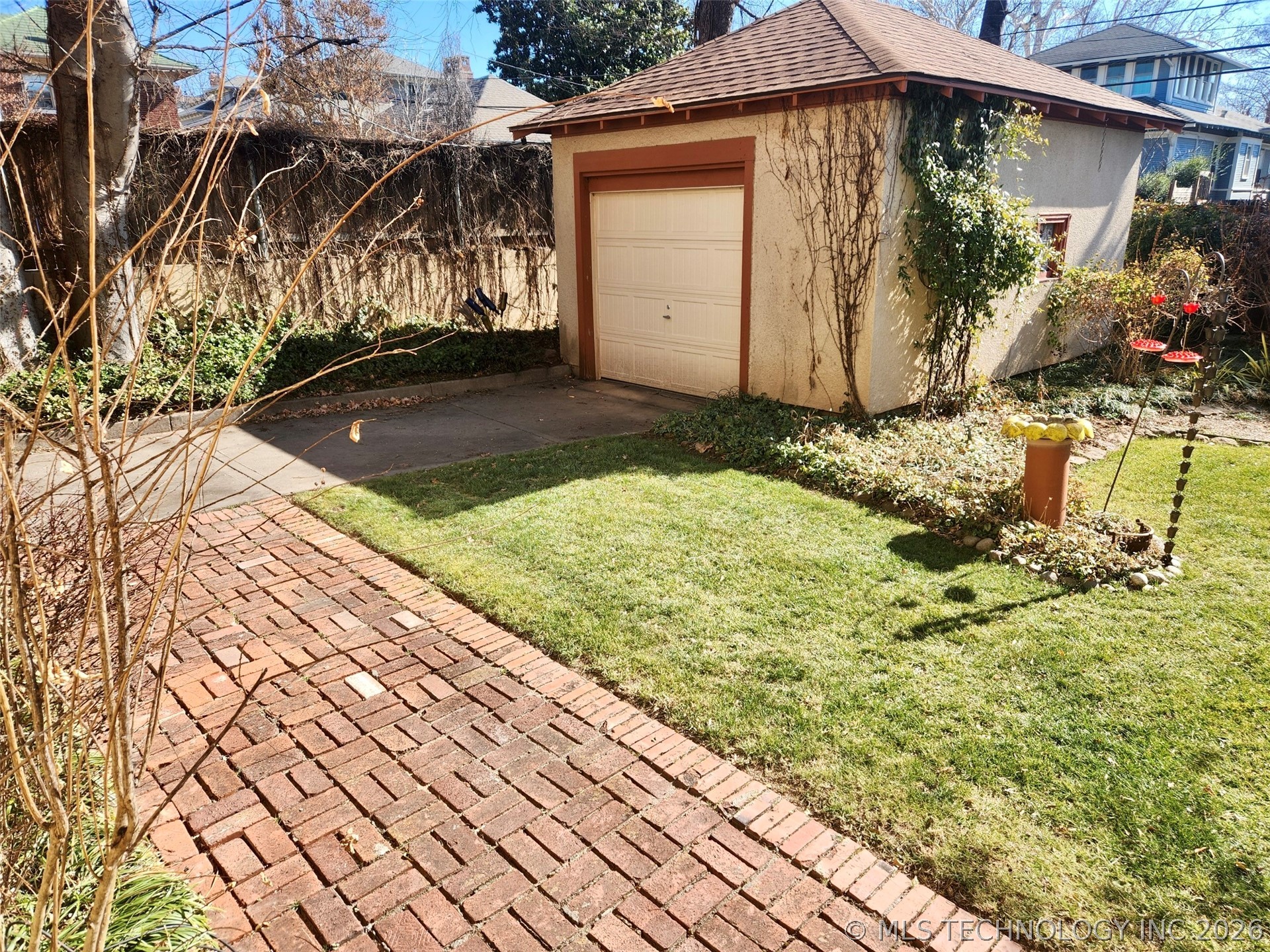 216 E 18th Street Tulsa OK 74119
