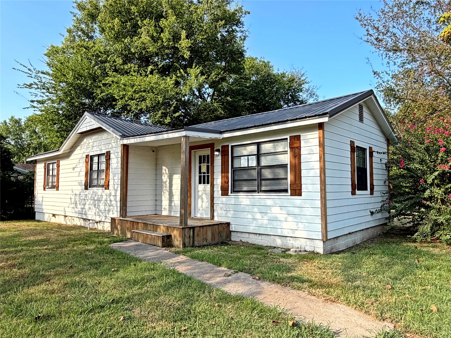 610 S State Street Wagoner OK 74467