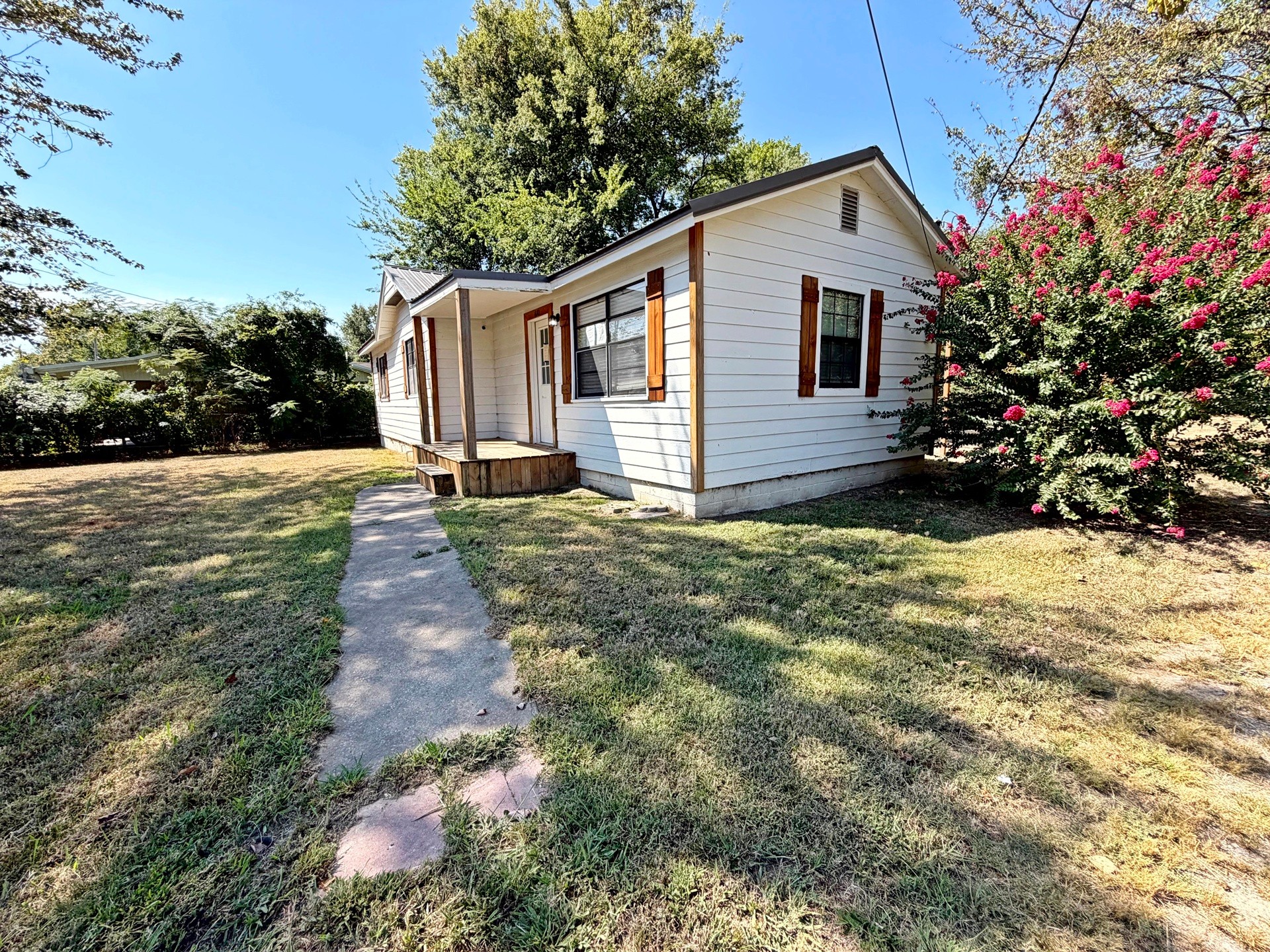 610 S State Street Wagoner OK 74467