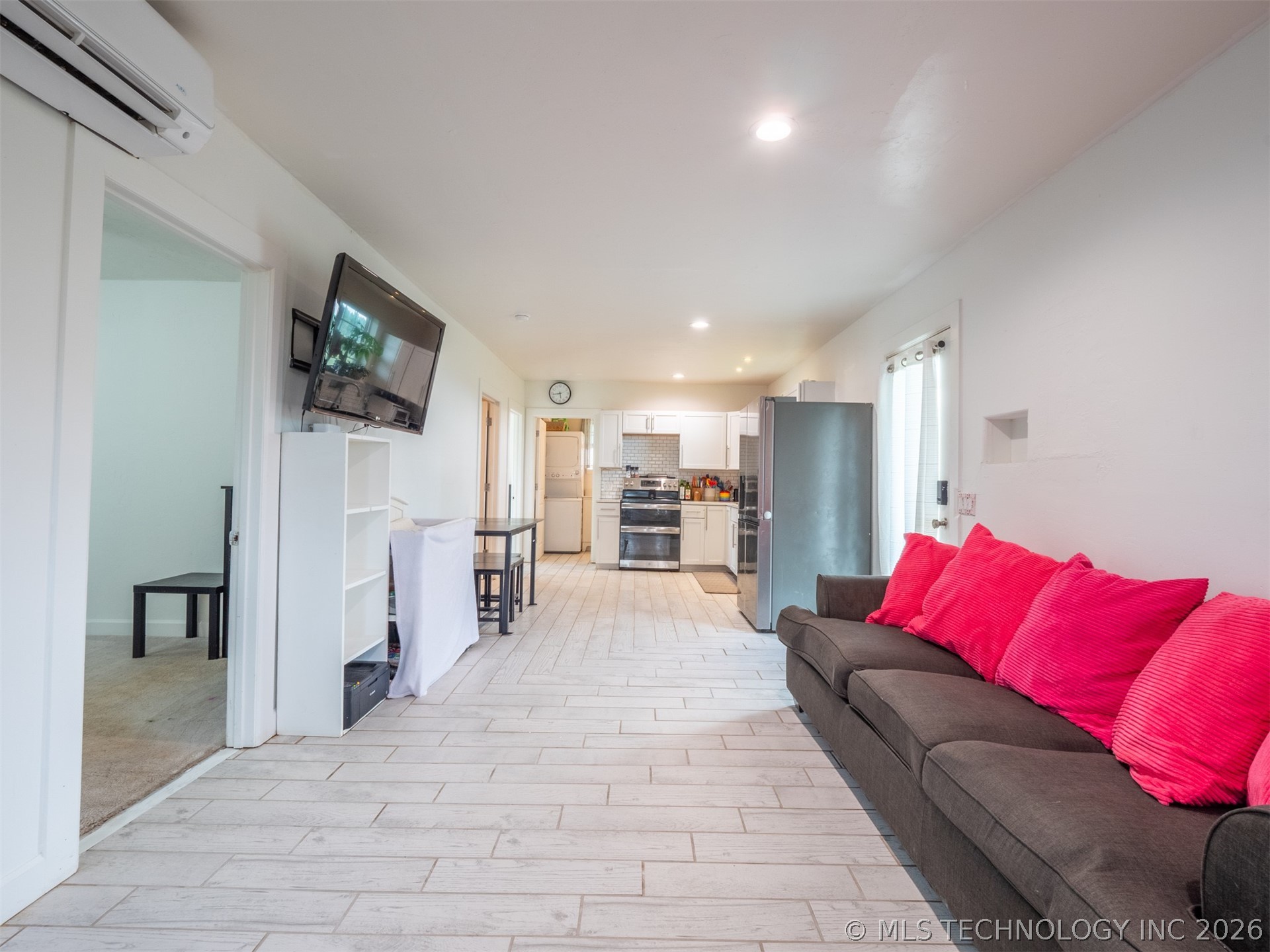 978 E Camp Mcalester OK 74501