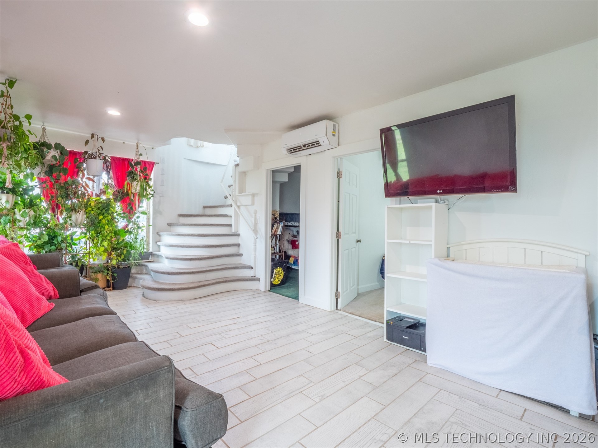 978 E Camp Mcalester OK 74501