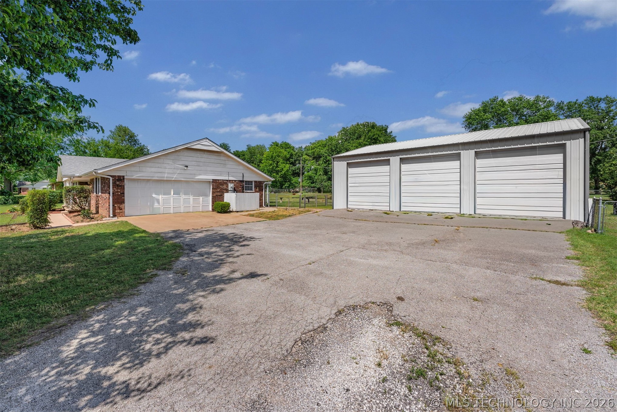 212 N Will Rogers Loop W Oologah OK 74053