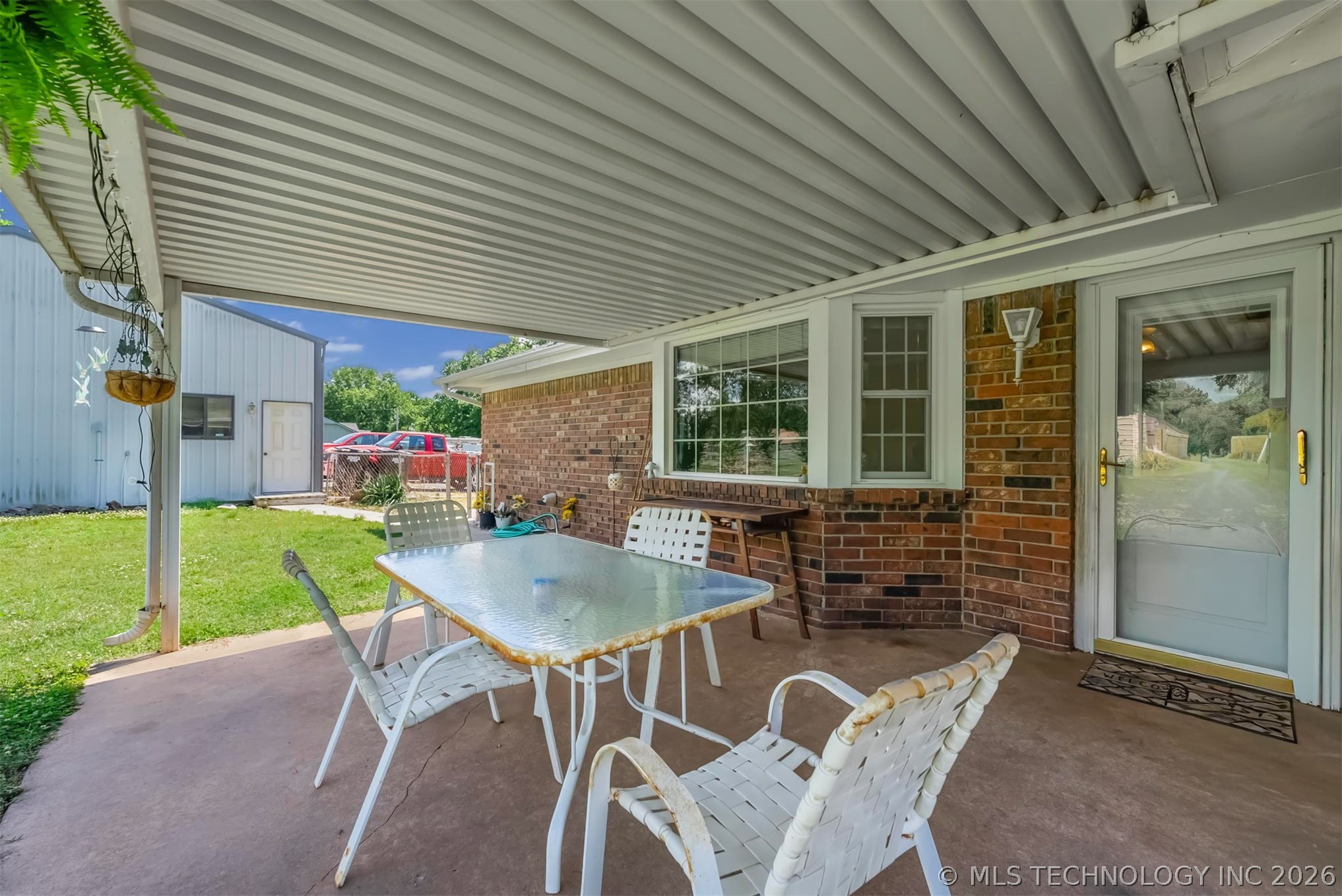 212 N Will Rogers Loop W Oologah OK 74053