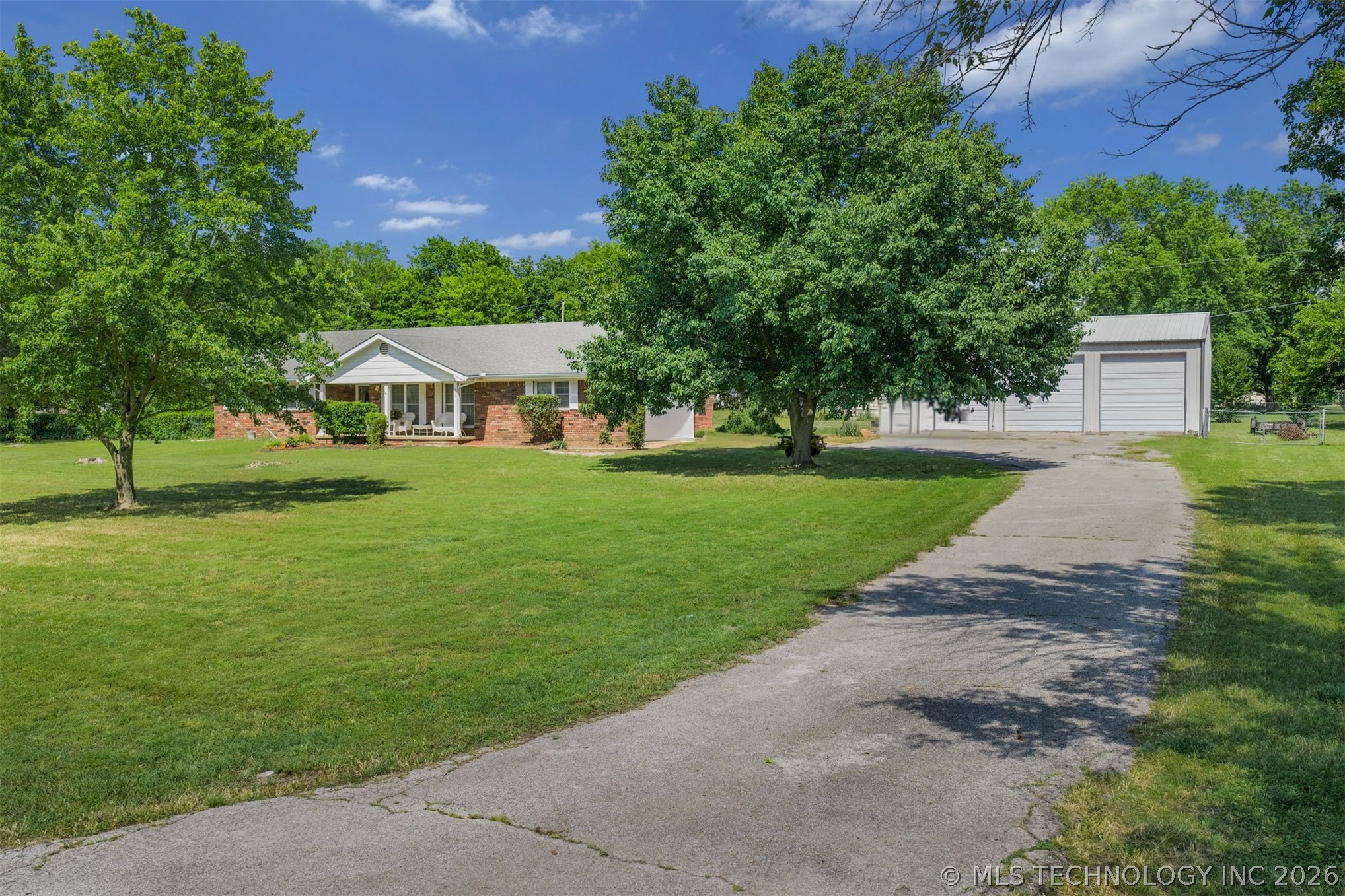 212 N Will Rogers Loop W Oologah OK 74053