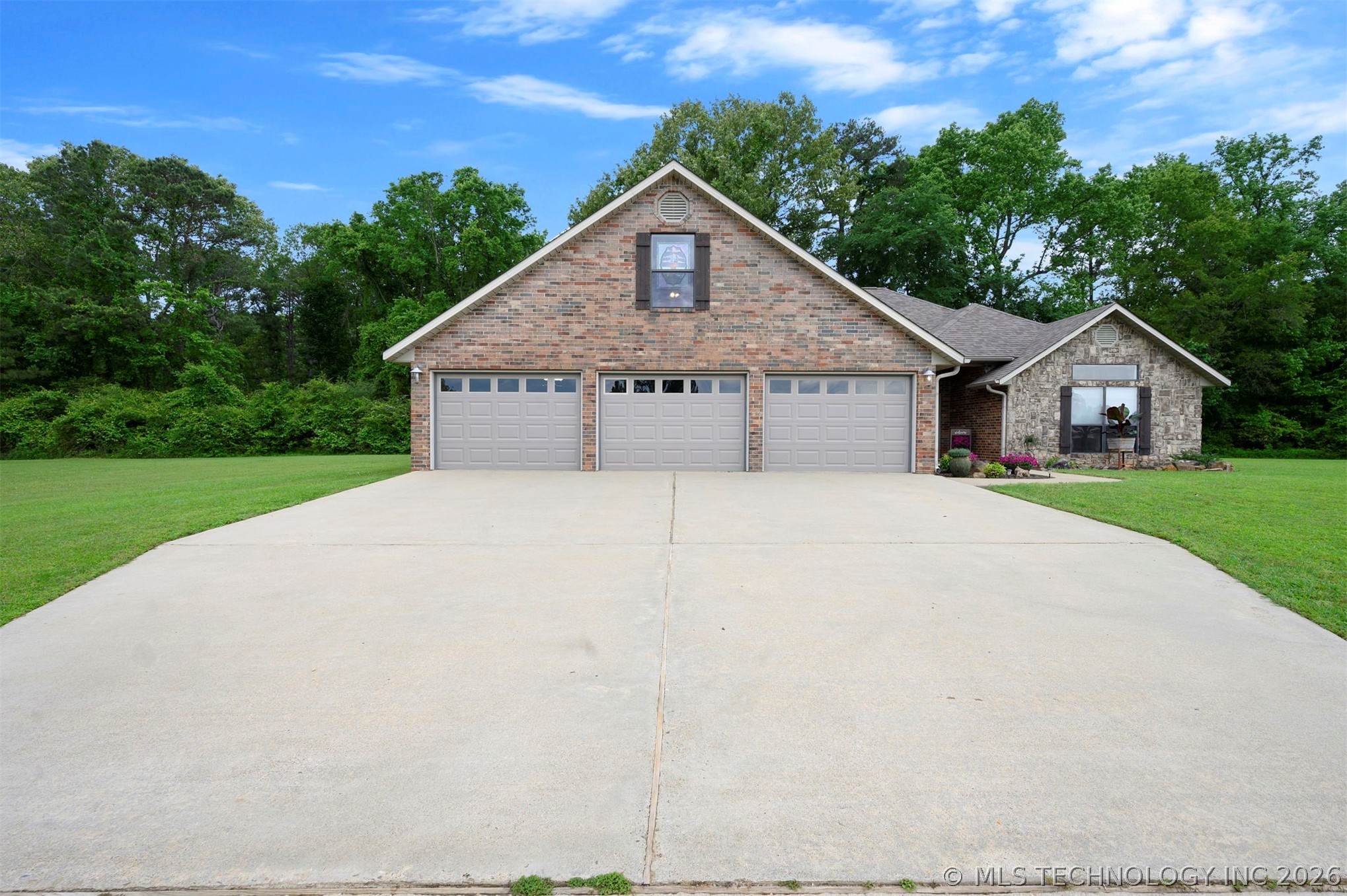 143 Sycamore View Lane Broken Bow OK 74728