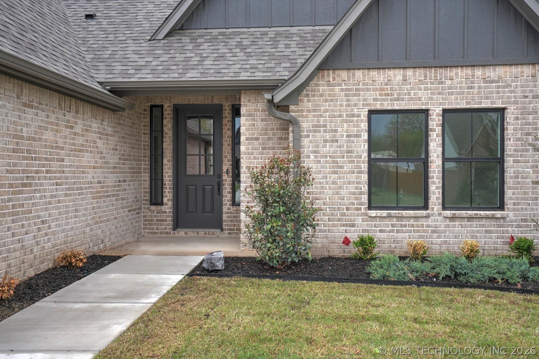 1600 N 72nd Street Broken Arrow OK 74014