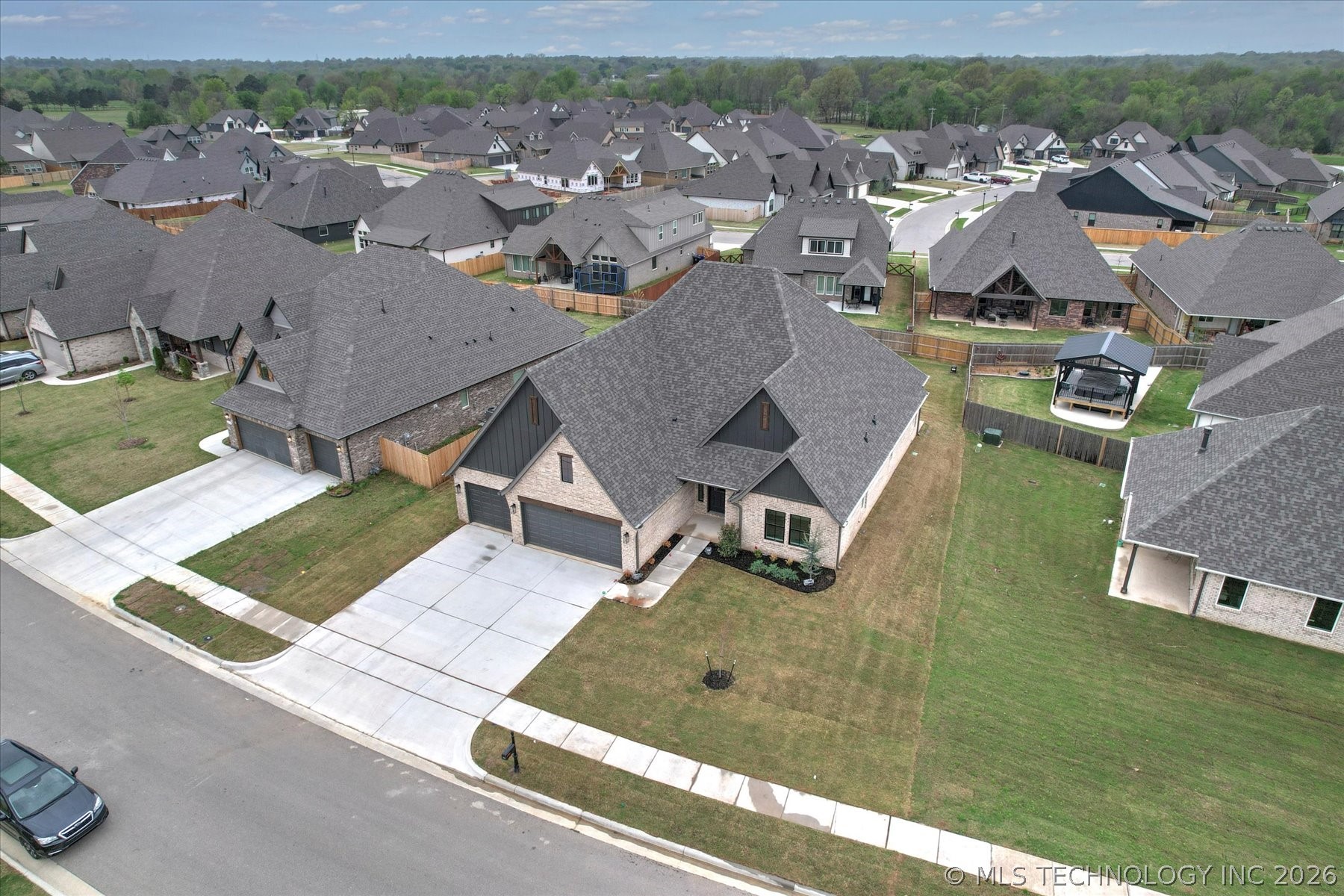 1600 N 72nd Street Broken Arrow OK 74014
