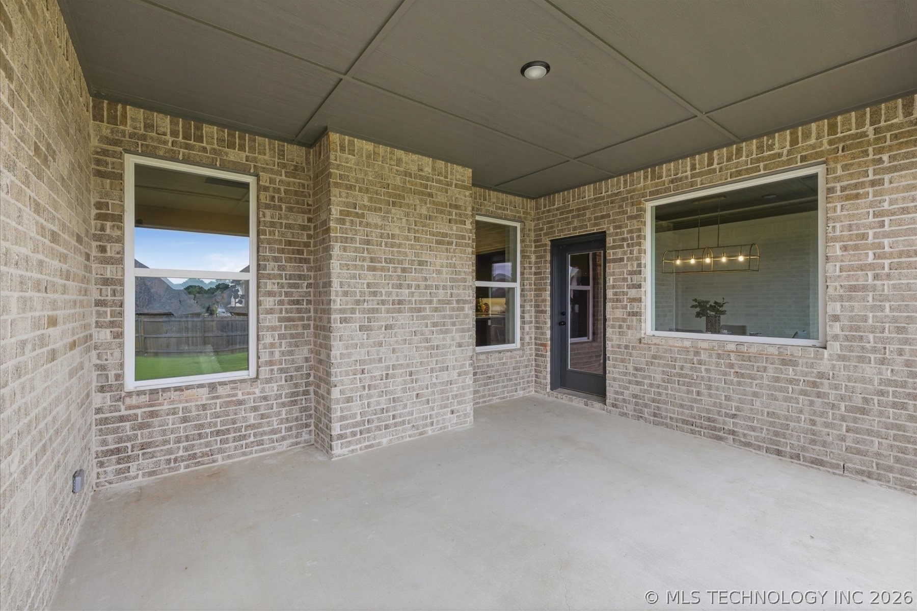1600 N 72nd Street Broken Arrow OK 74014