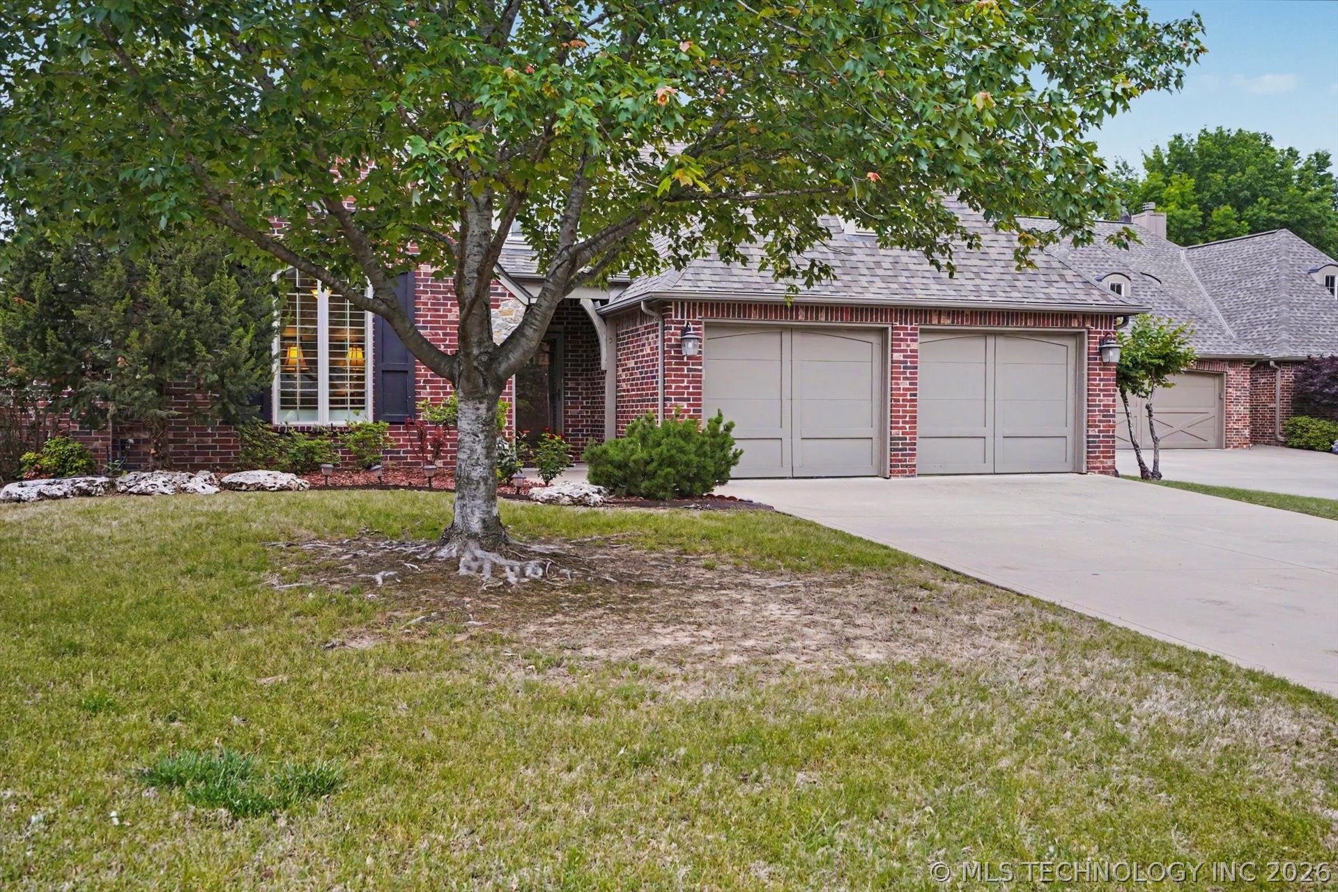 9306 S 76th Eastavenue Tulsa OK 74133