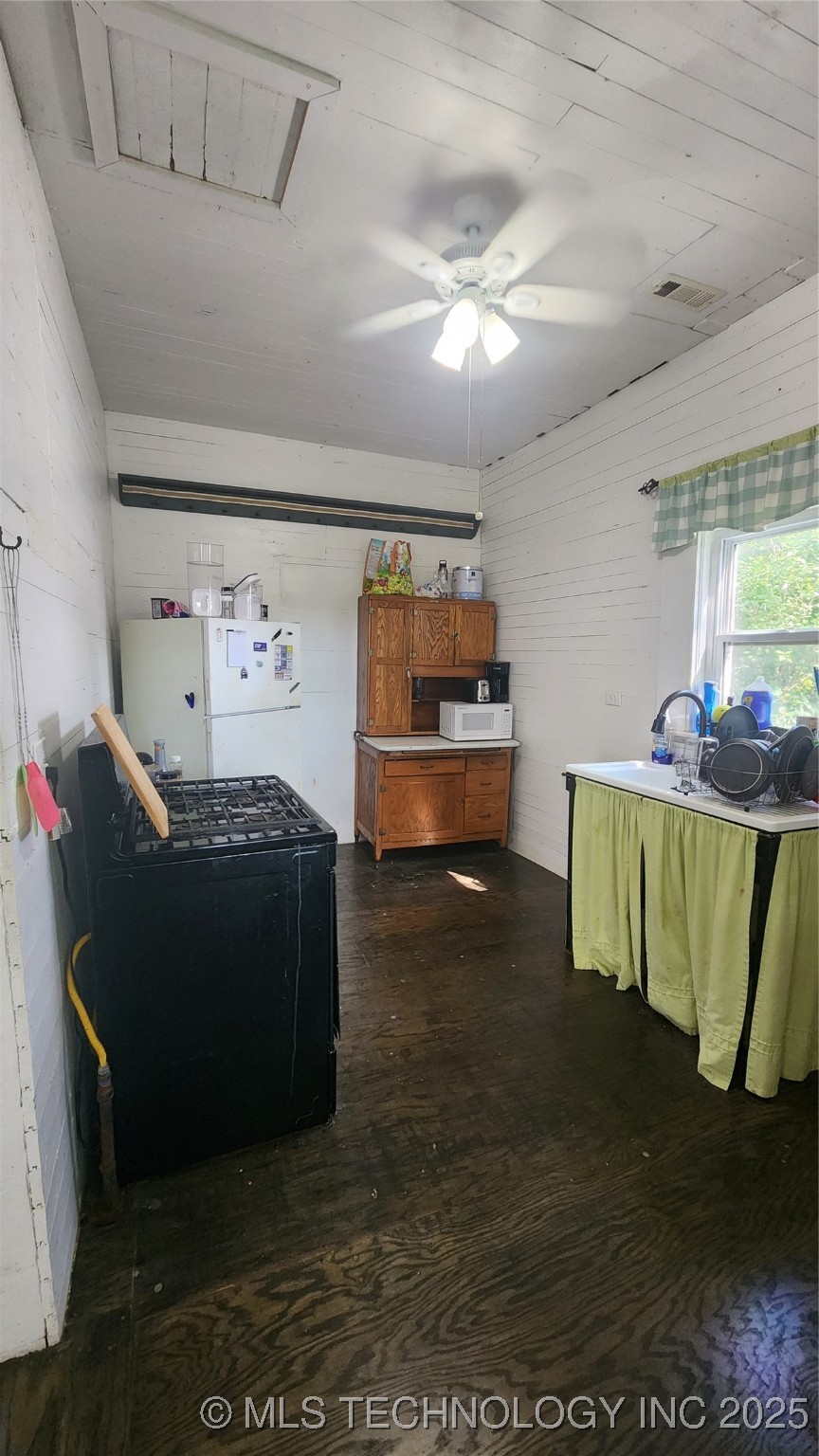 8887 W 510 Pryor OK 74361