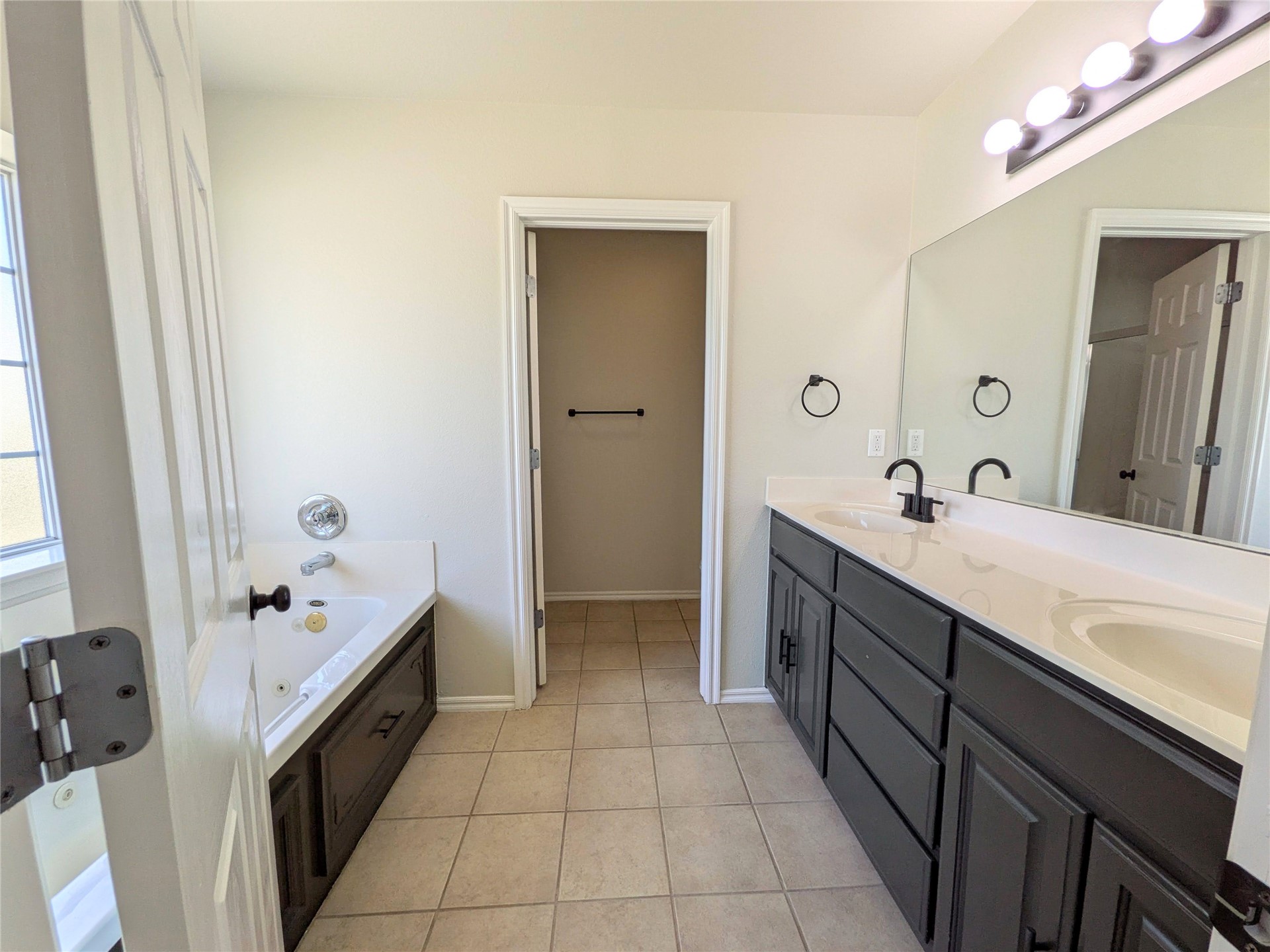 10745 E 122nd Court N Collinsville OK 74021