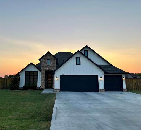 166 N Phillips Street Skiatook OK 74070