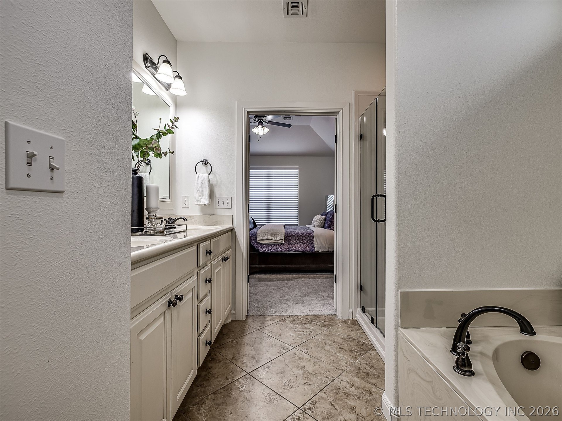 1937 Lester Avenue Bartlesville OK 74006