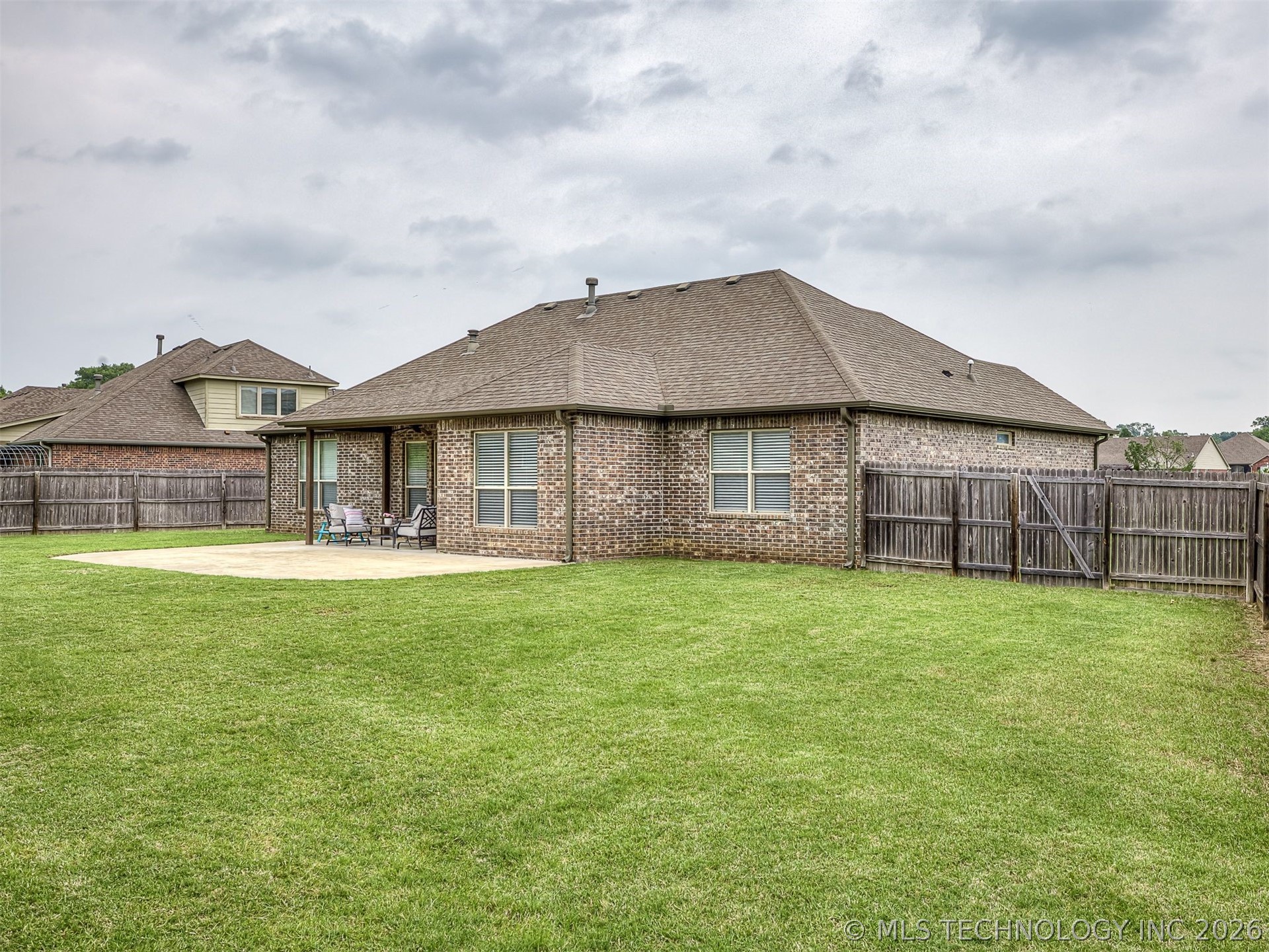 1937 Lester Avenue Bartlesville OK 74006