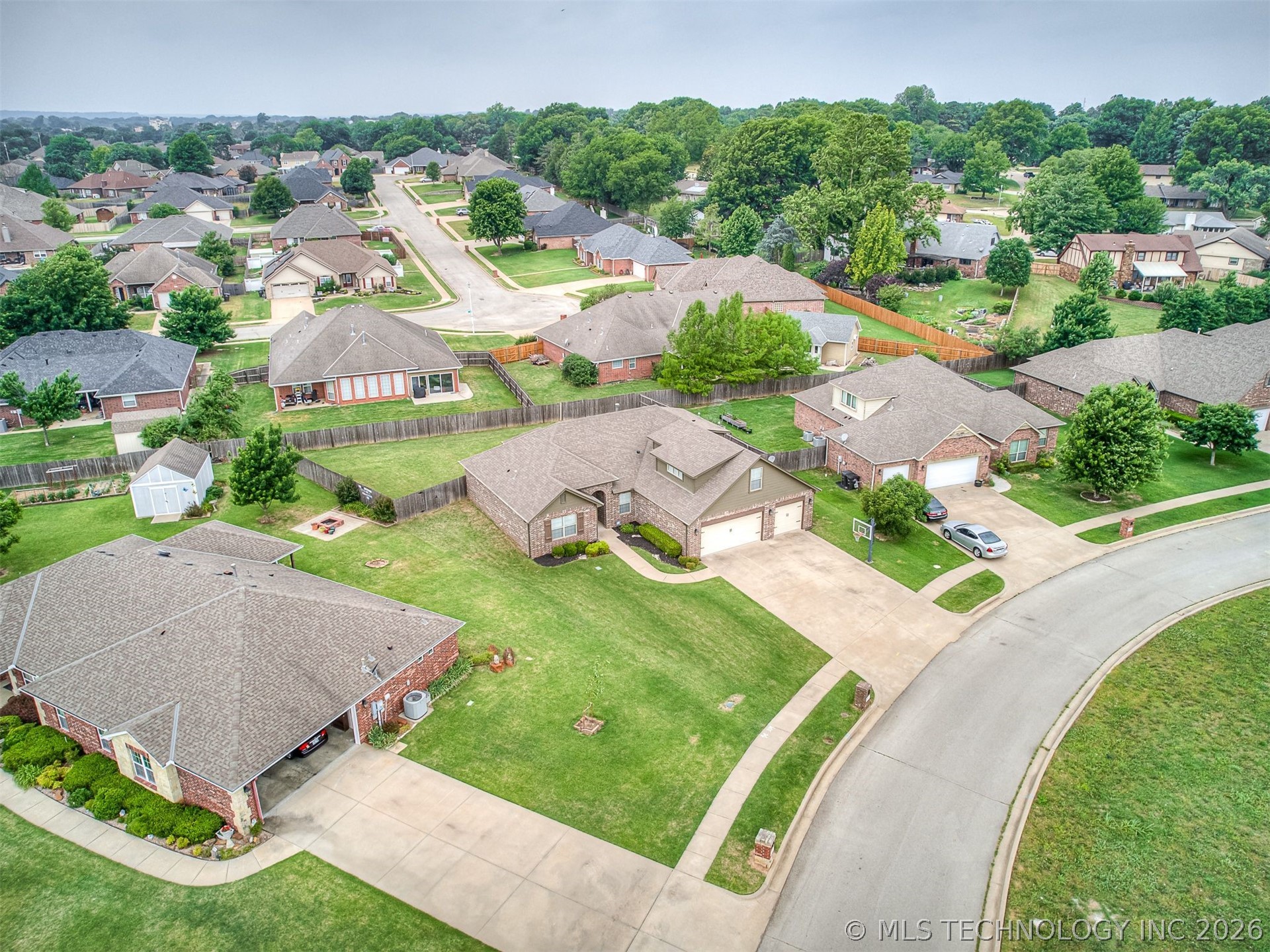 1937 Lester Avenue Bartlesville OK 74006