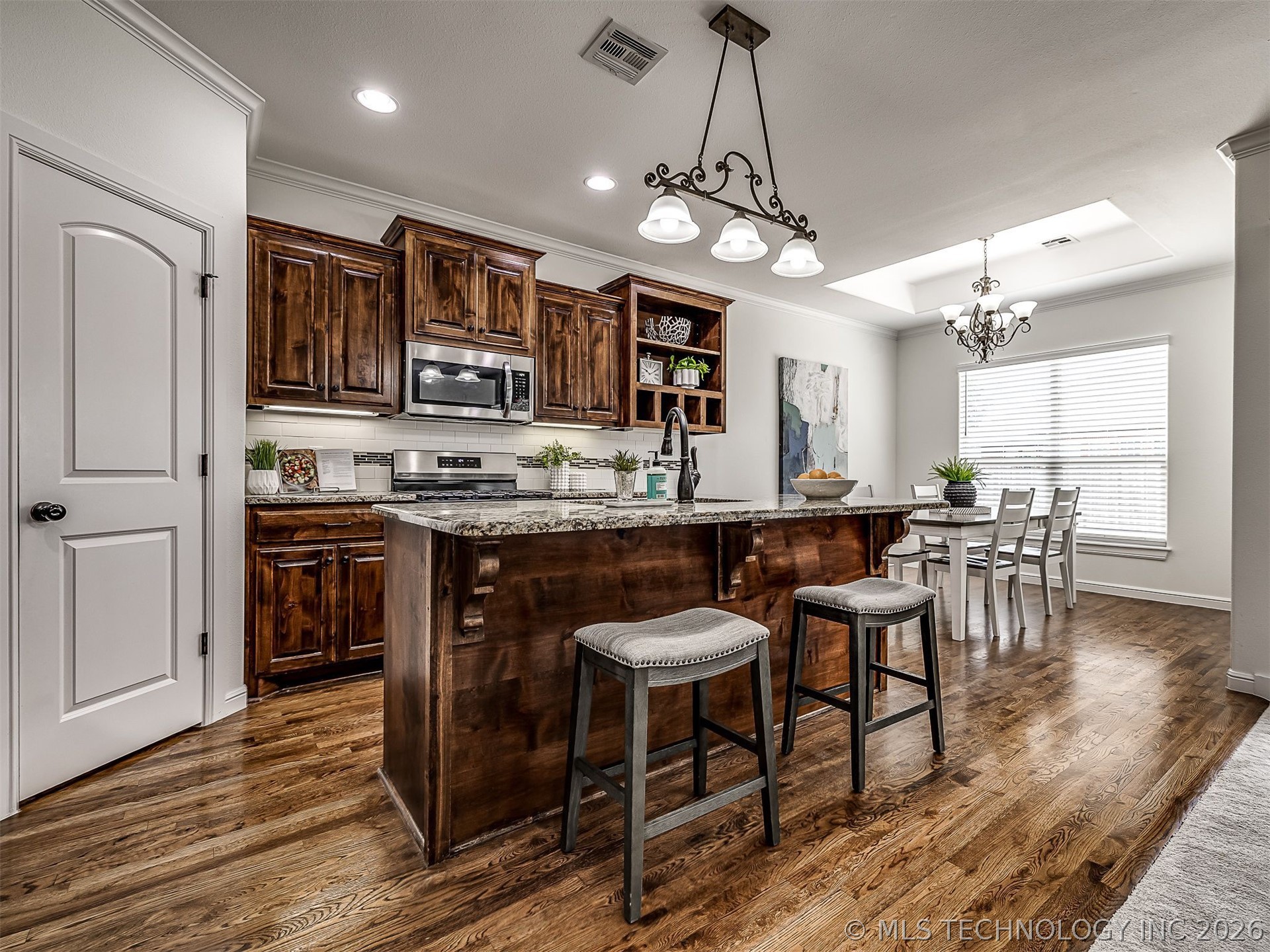 1937 Lester Avenue Bartlesville OK 74006