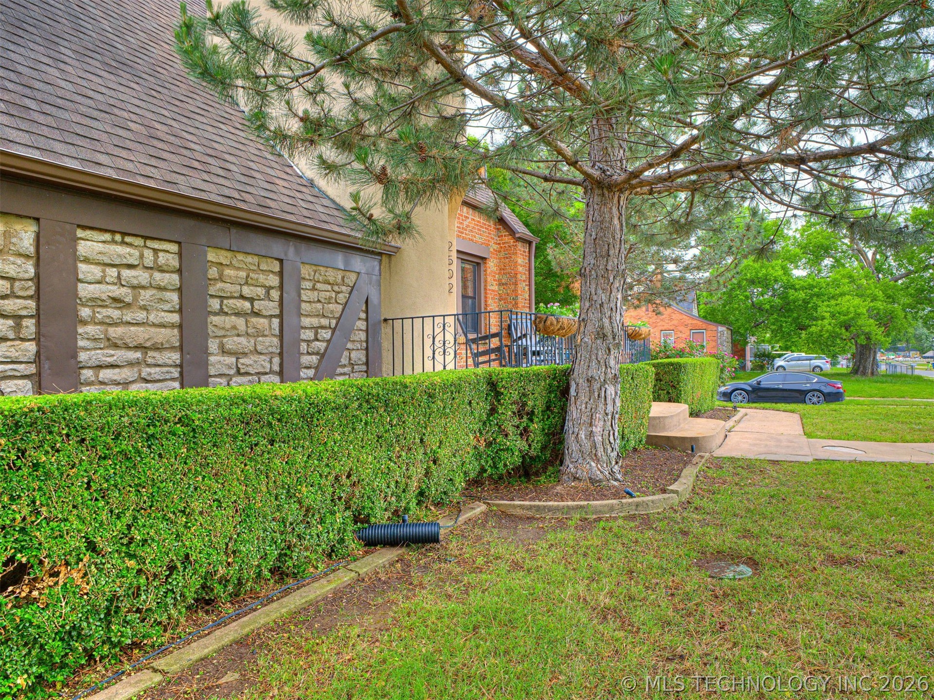 2502 E 2nd Street Tulsa OK 74104