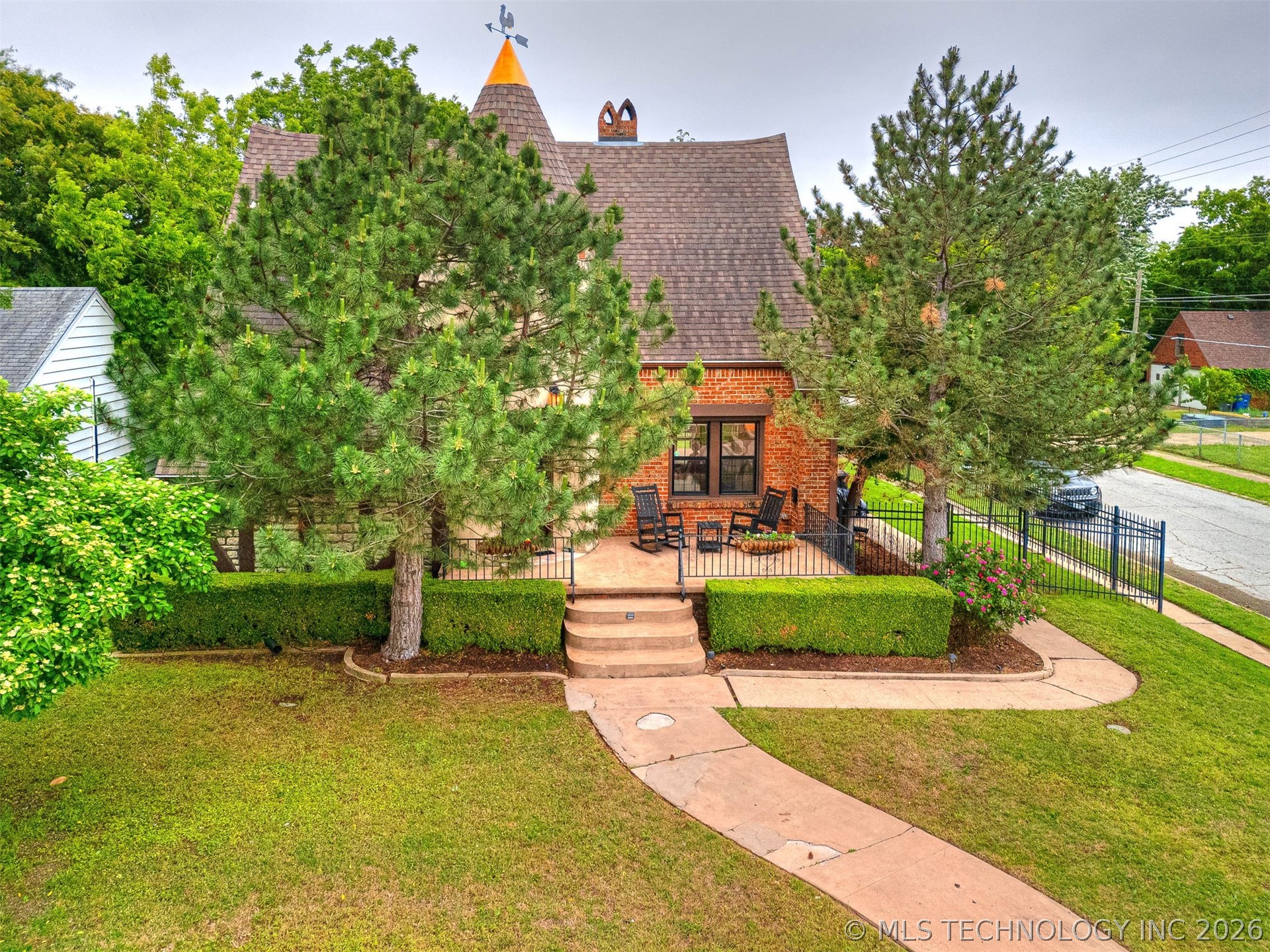 2502 E 2nd Street Tulsa OK 74104