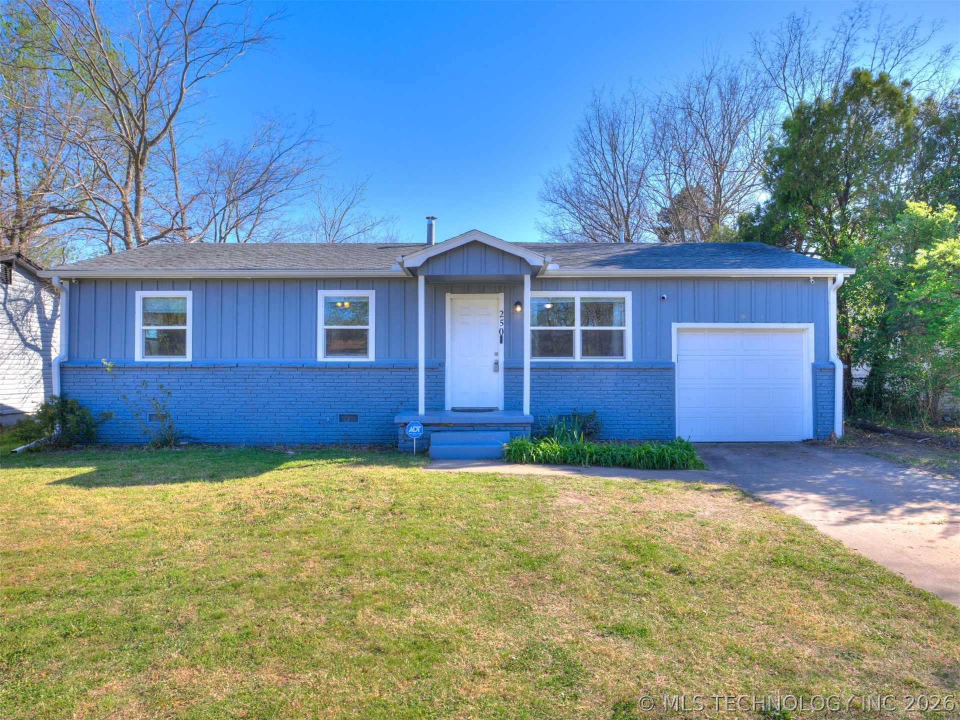 250 E 51st Place Tulsa OK 74126