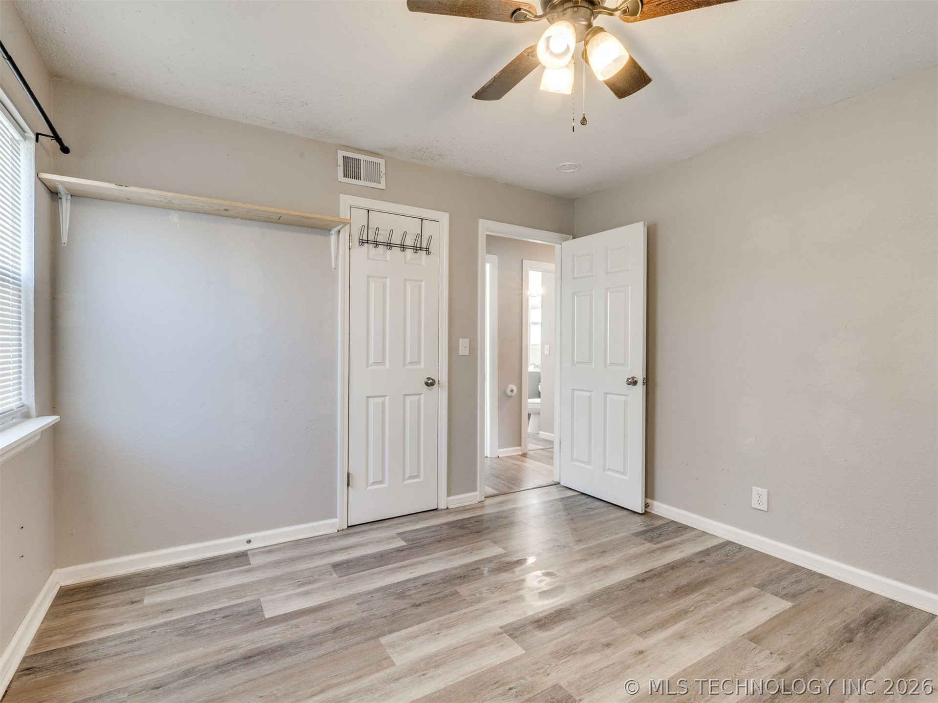 250 E 51st Place Tulsa OK 74126