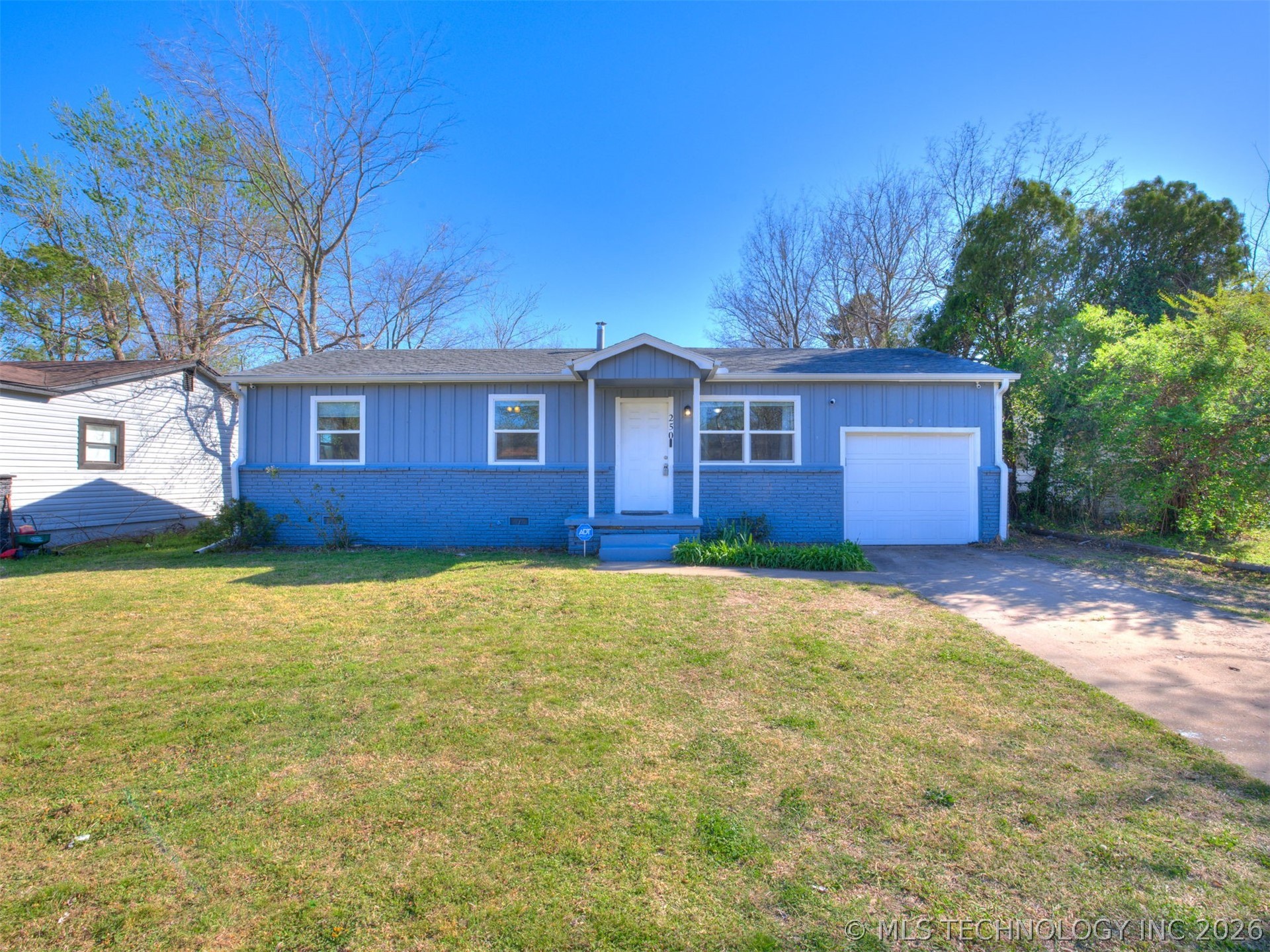 250 E 51st Place Tulsa OK 74126