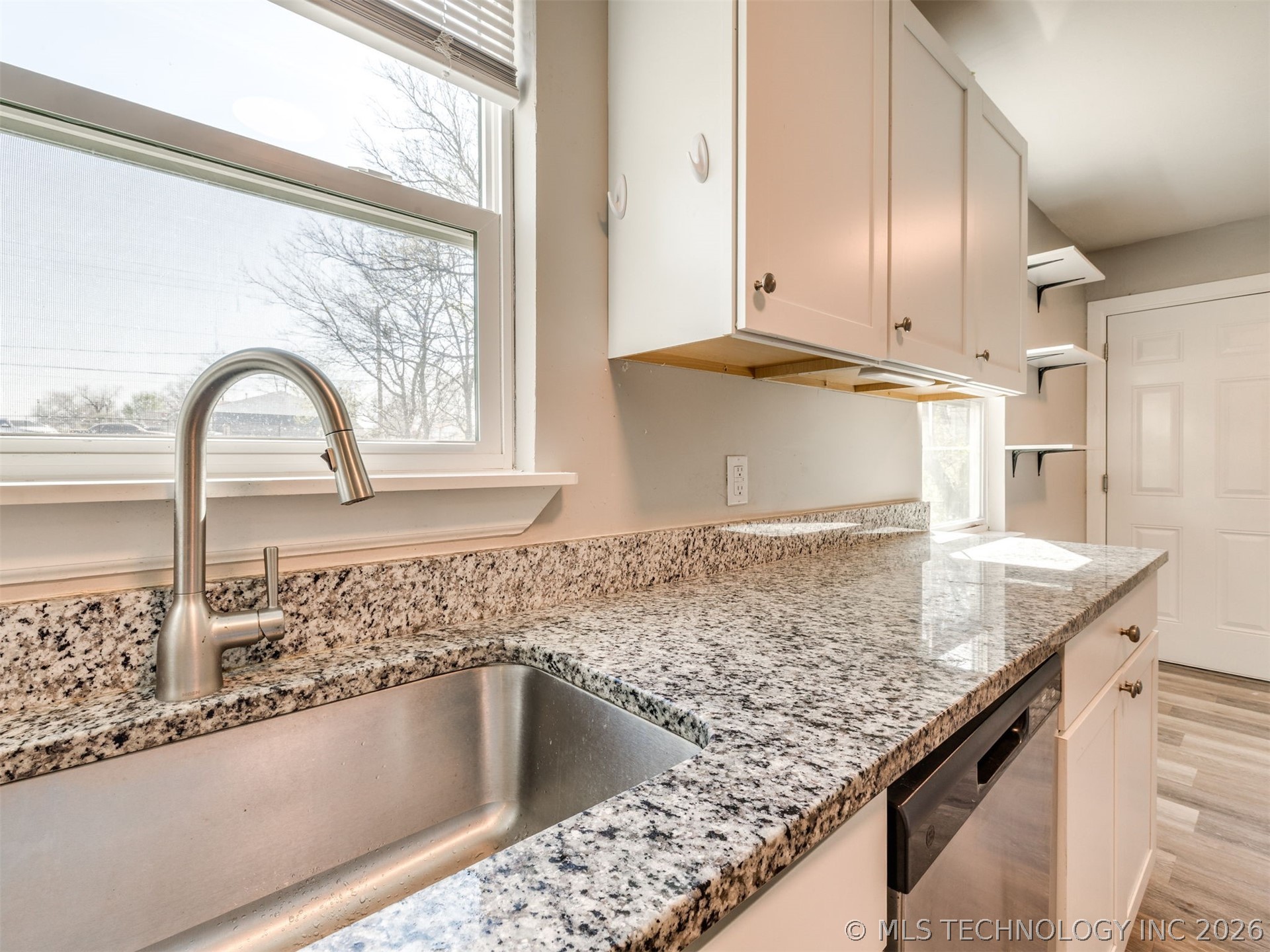 250 E 51st Place Tulsa OK 74126