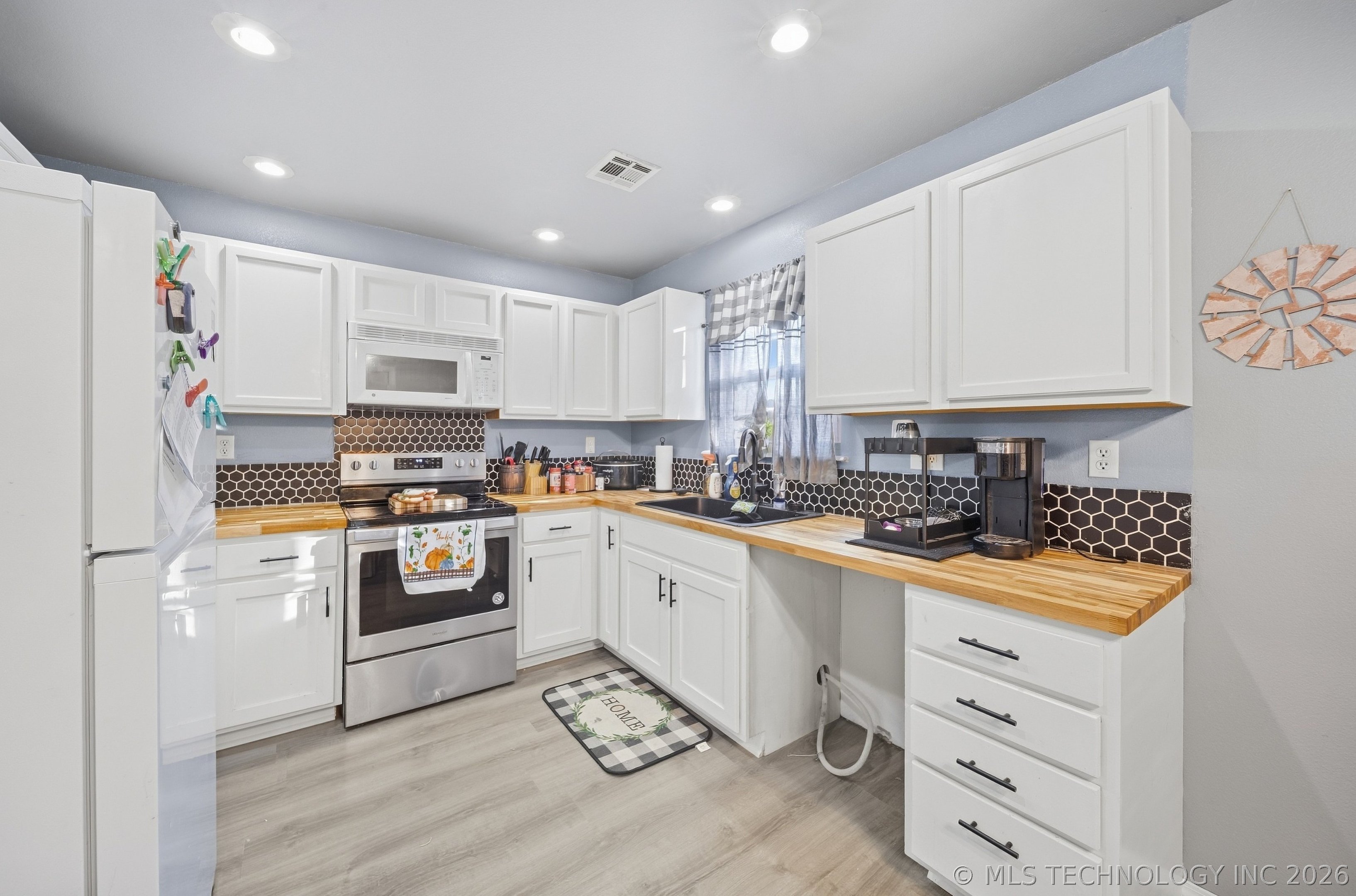 221 N Hickory Street Bristow OK 74010