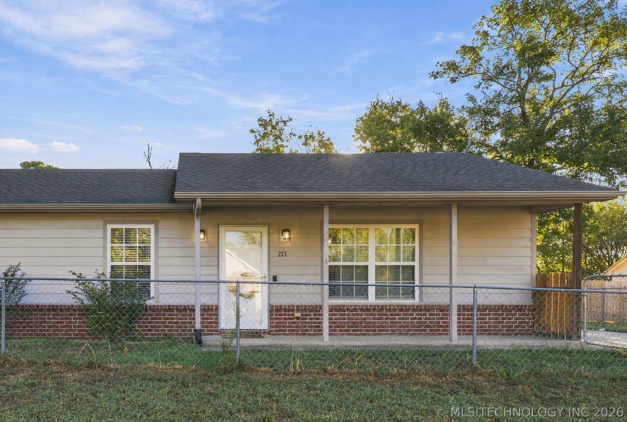 221 N Hickory Street Bristow OK 74010
