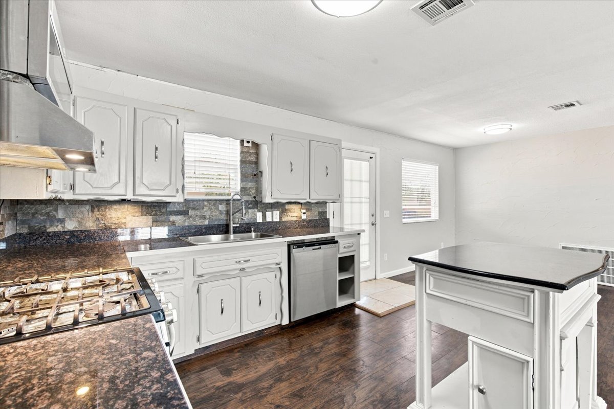 101 N Division Street Asher OK 74826