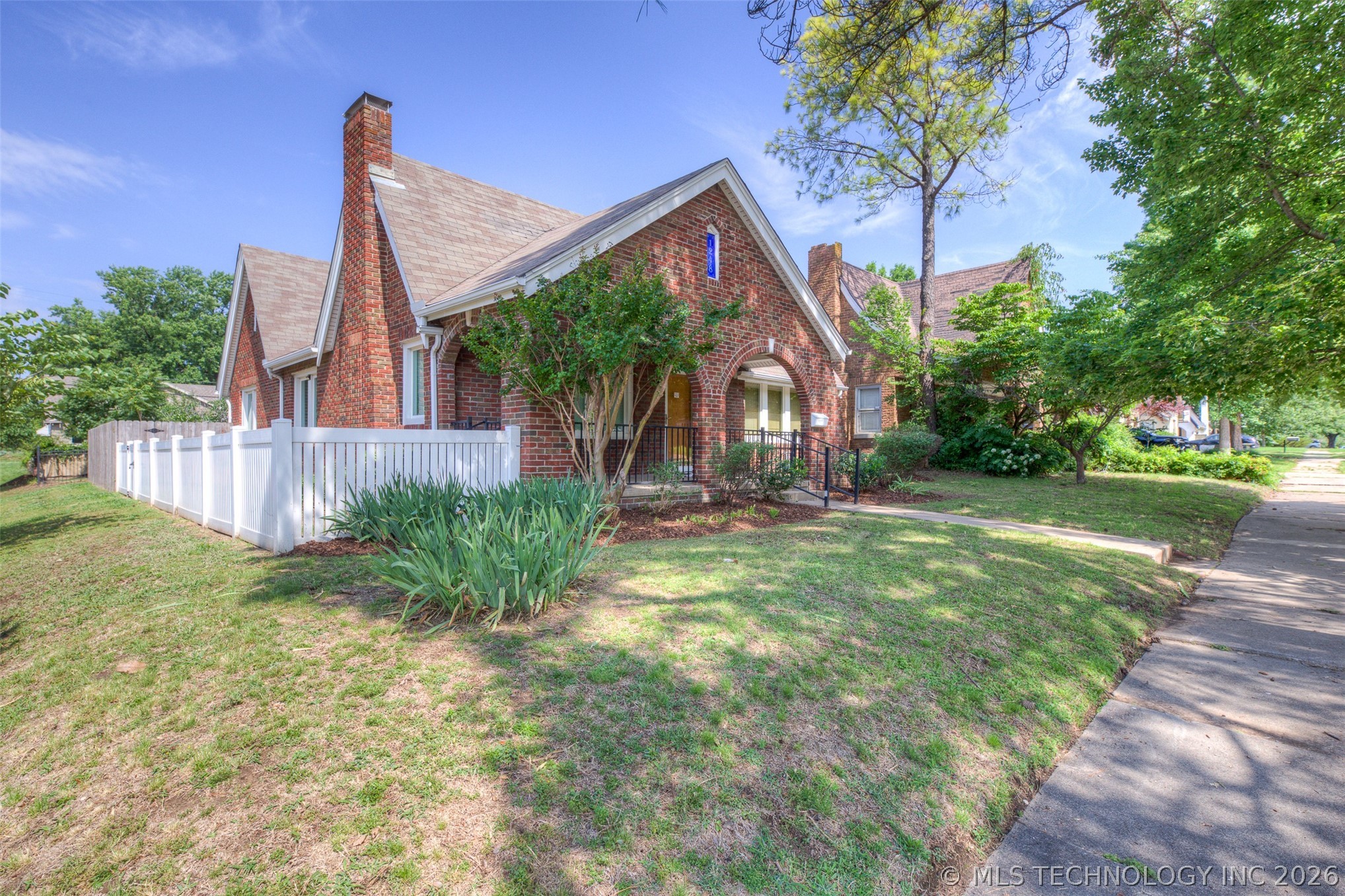 1248 S Atlanta Place Tulsa OK 74104