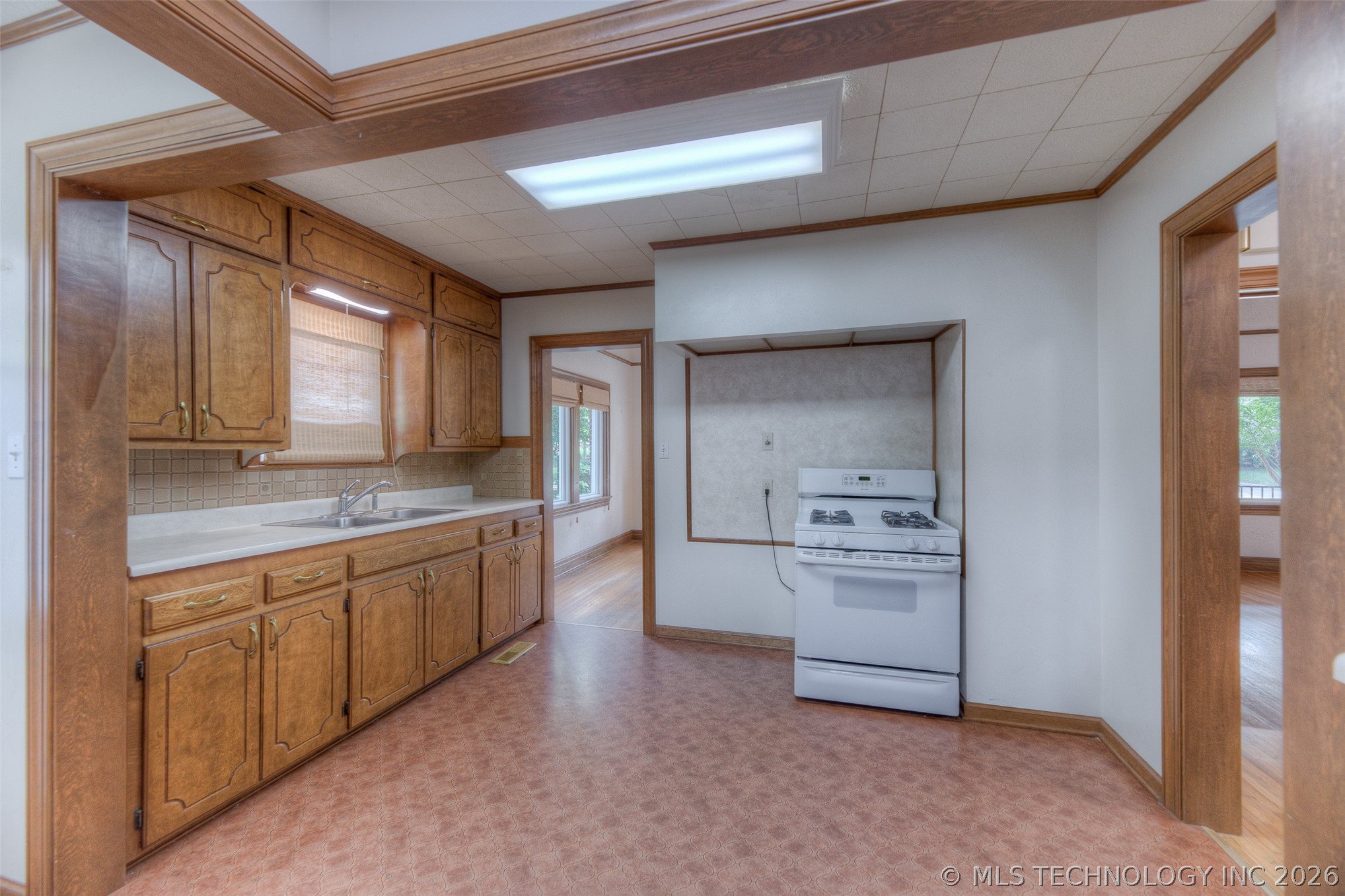 1248 S Atlanta Place Tulsa OK 74104