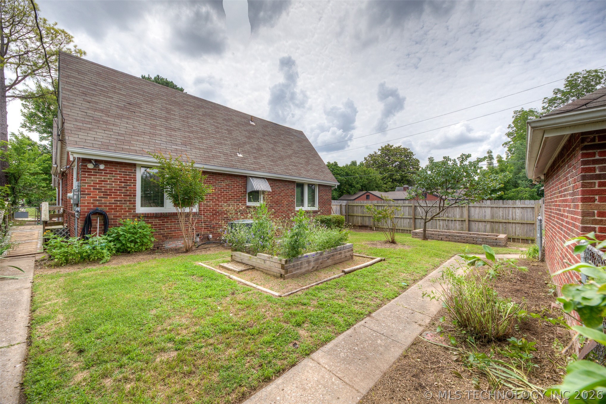 1248 S Atlanta Place Tulsa OK 74104