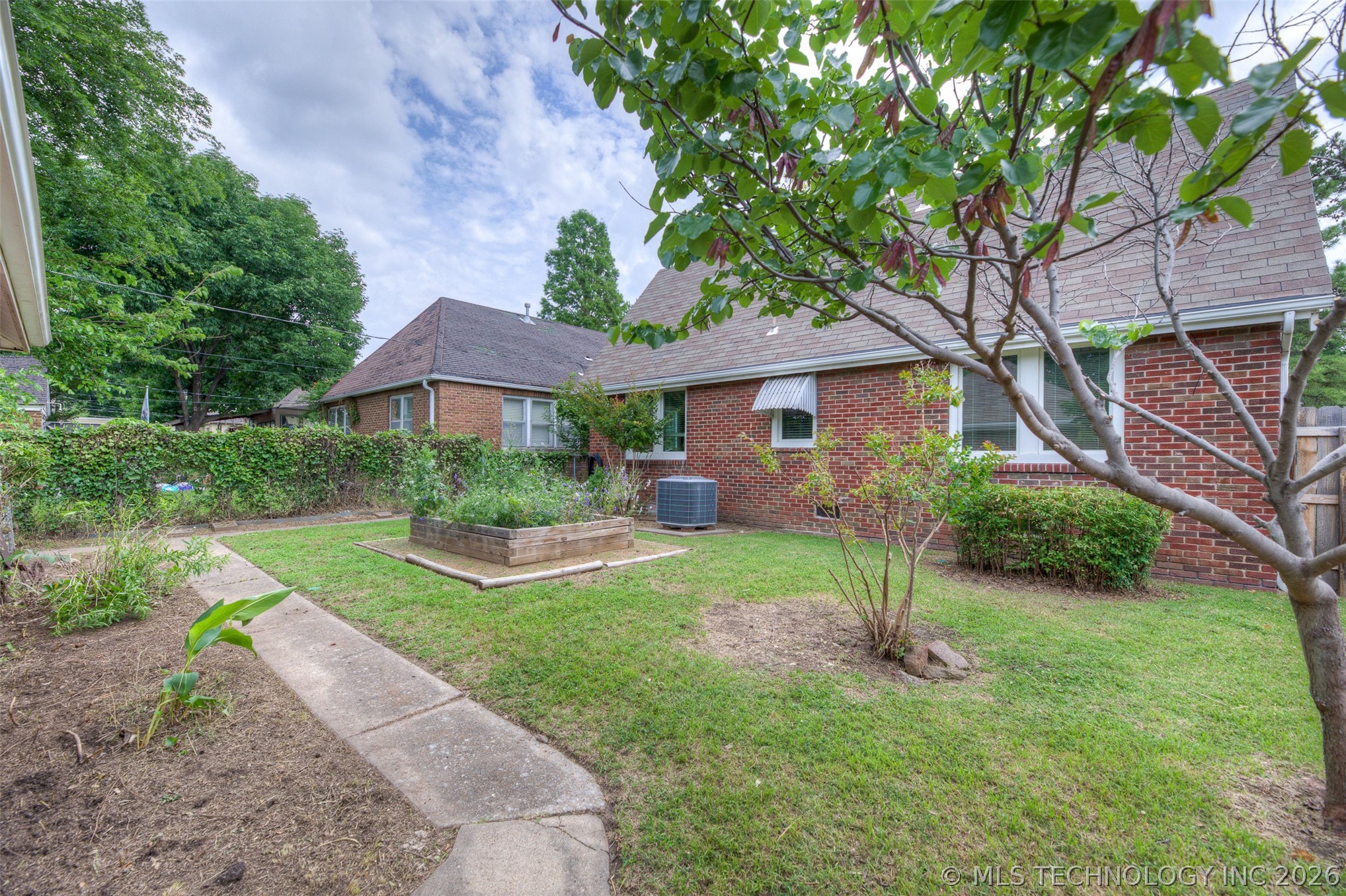 1248 S Atlanta Place Tulsa OK 74104
