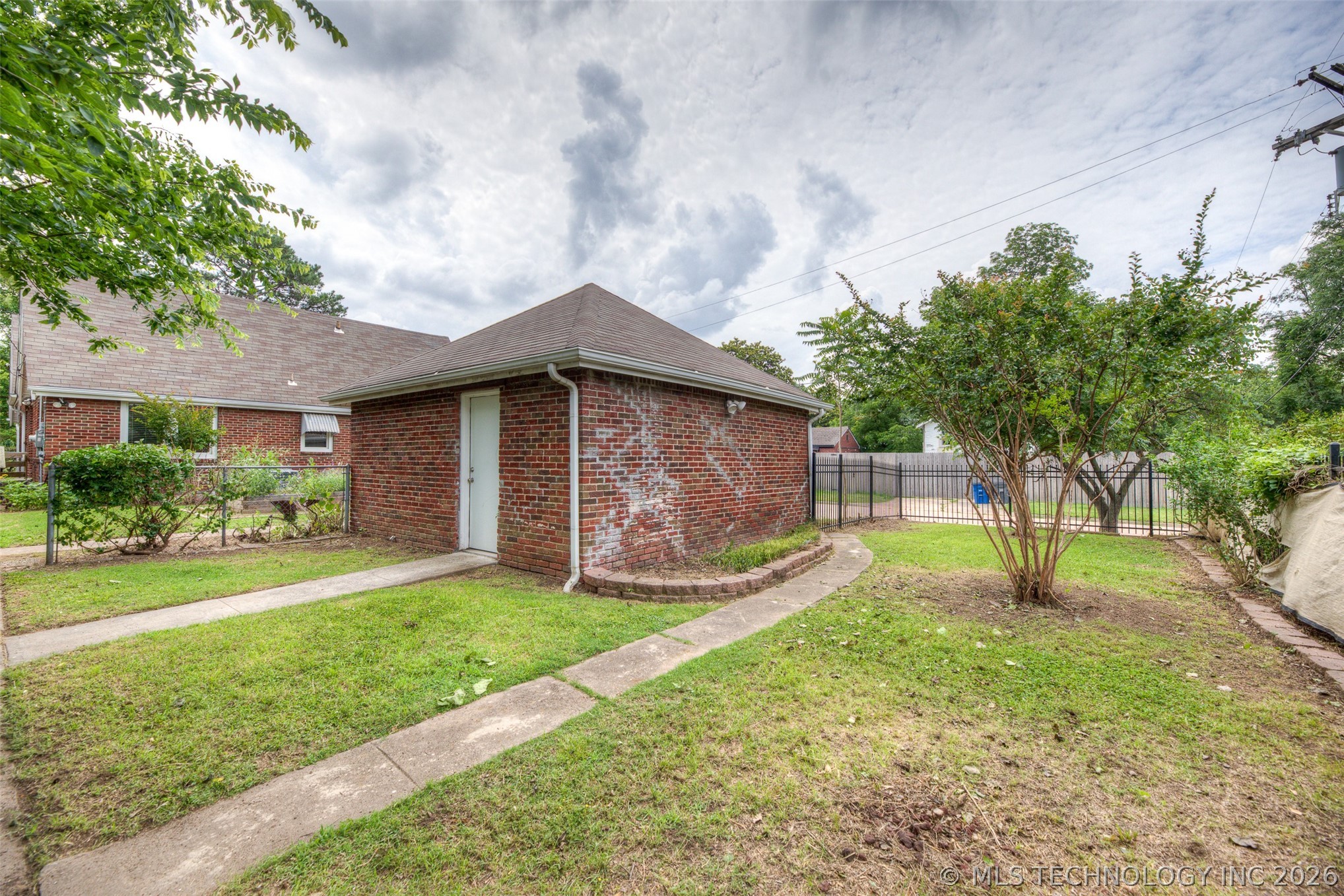 1248 S Atlanta Place Tulsa OK 74104
