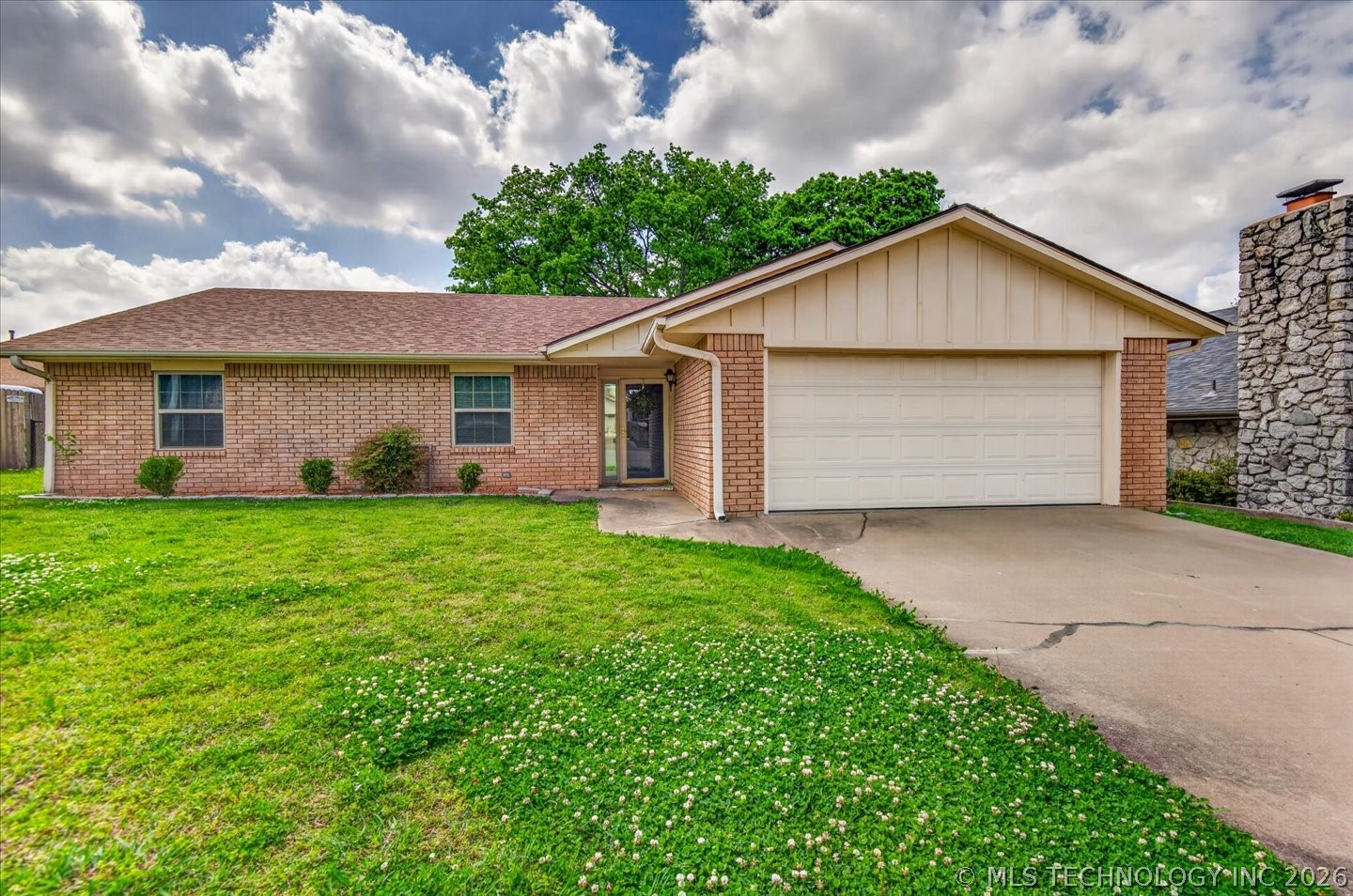 119 Canterbury Court Bartlesville OK 74006