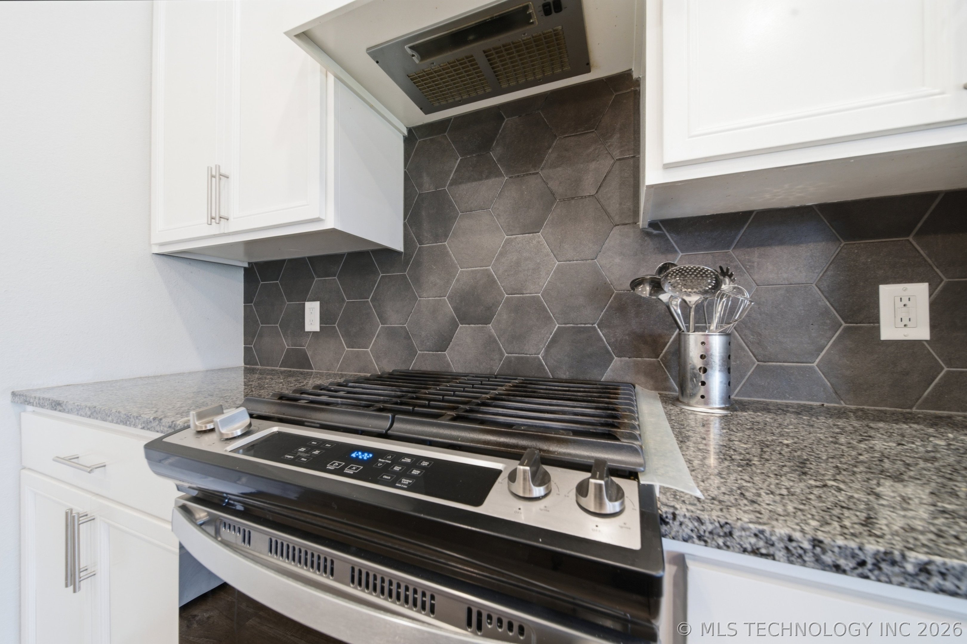 13010 E 124th Street N Collinsville OK 74021