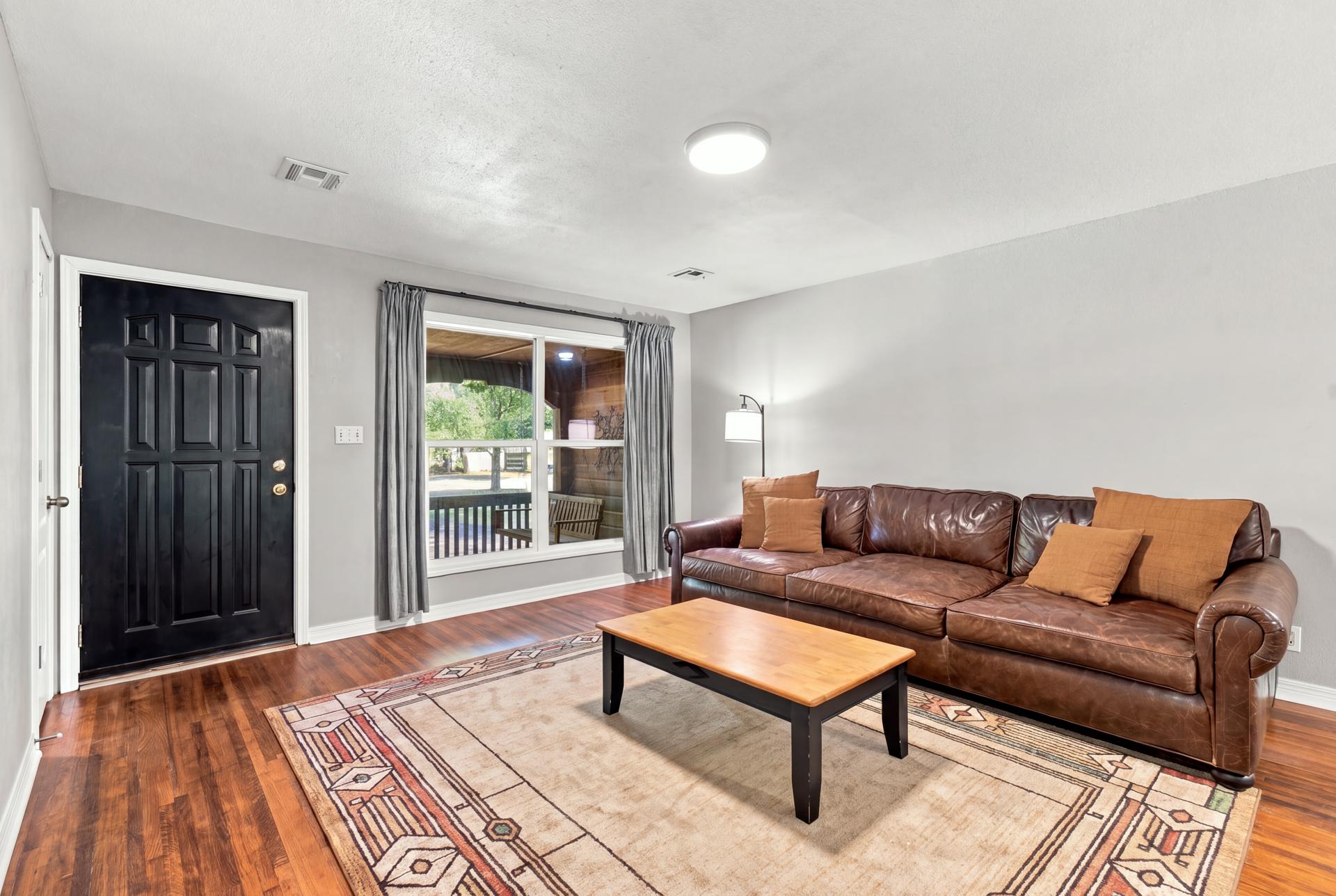 4661 S Rockford Avenue Tulsa OK 74105