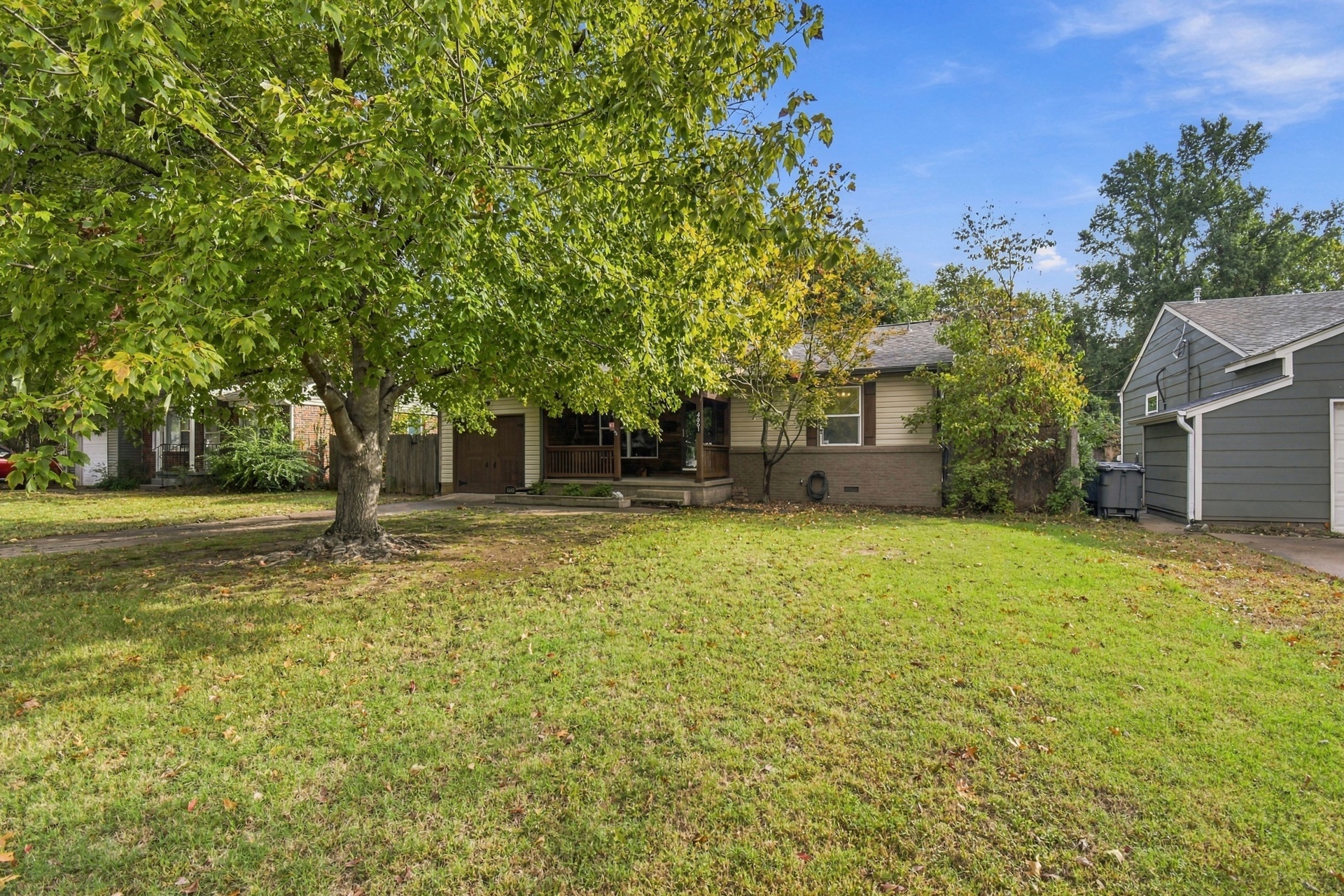 4661 S Rockford Avenue Tulsa OK 74105