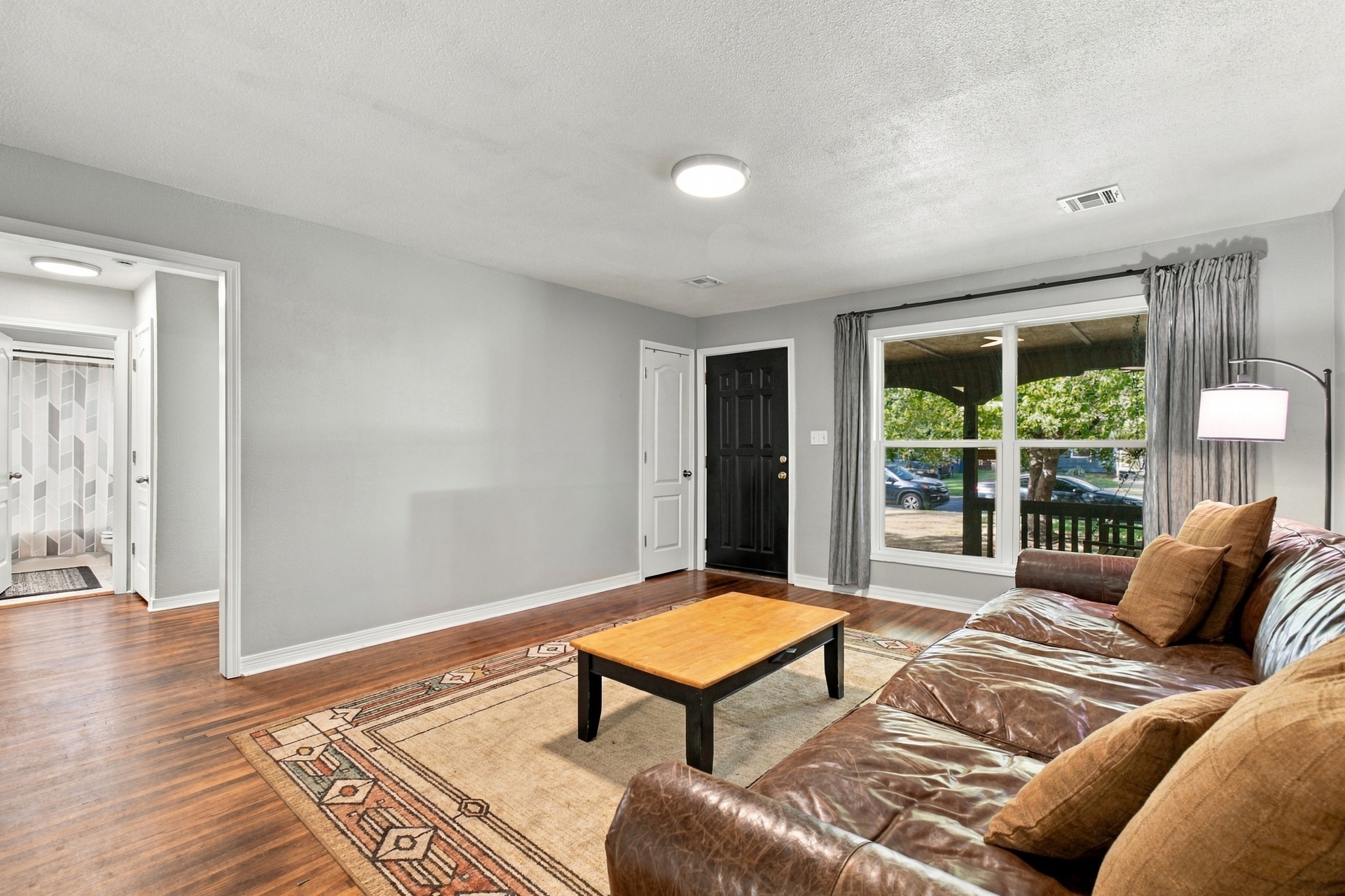 4661 S Rockford Avenue Tulsa OK 74105