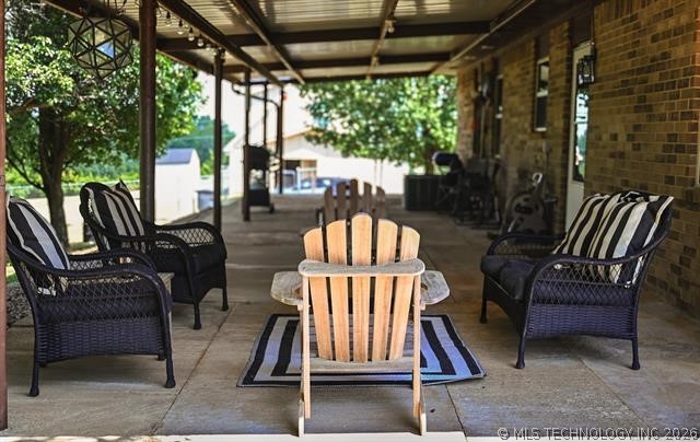 1146 N 4270 Road Hugo OK 74743