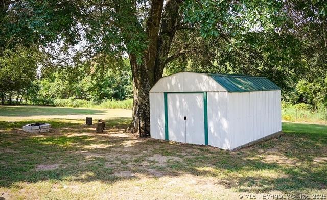 1146 N 4270 Road Hugo OK 74743