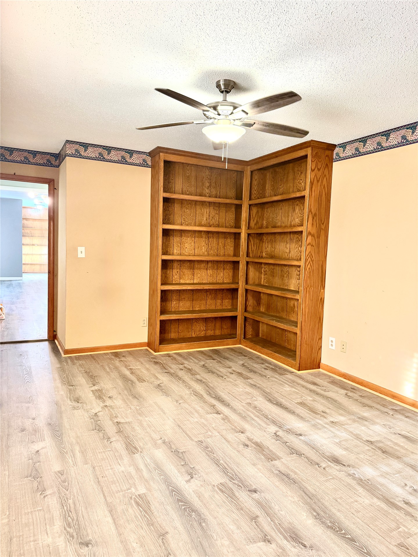 17 E Norma Avenue Sulphur OK 73086