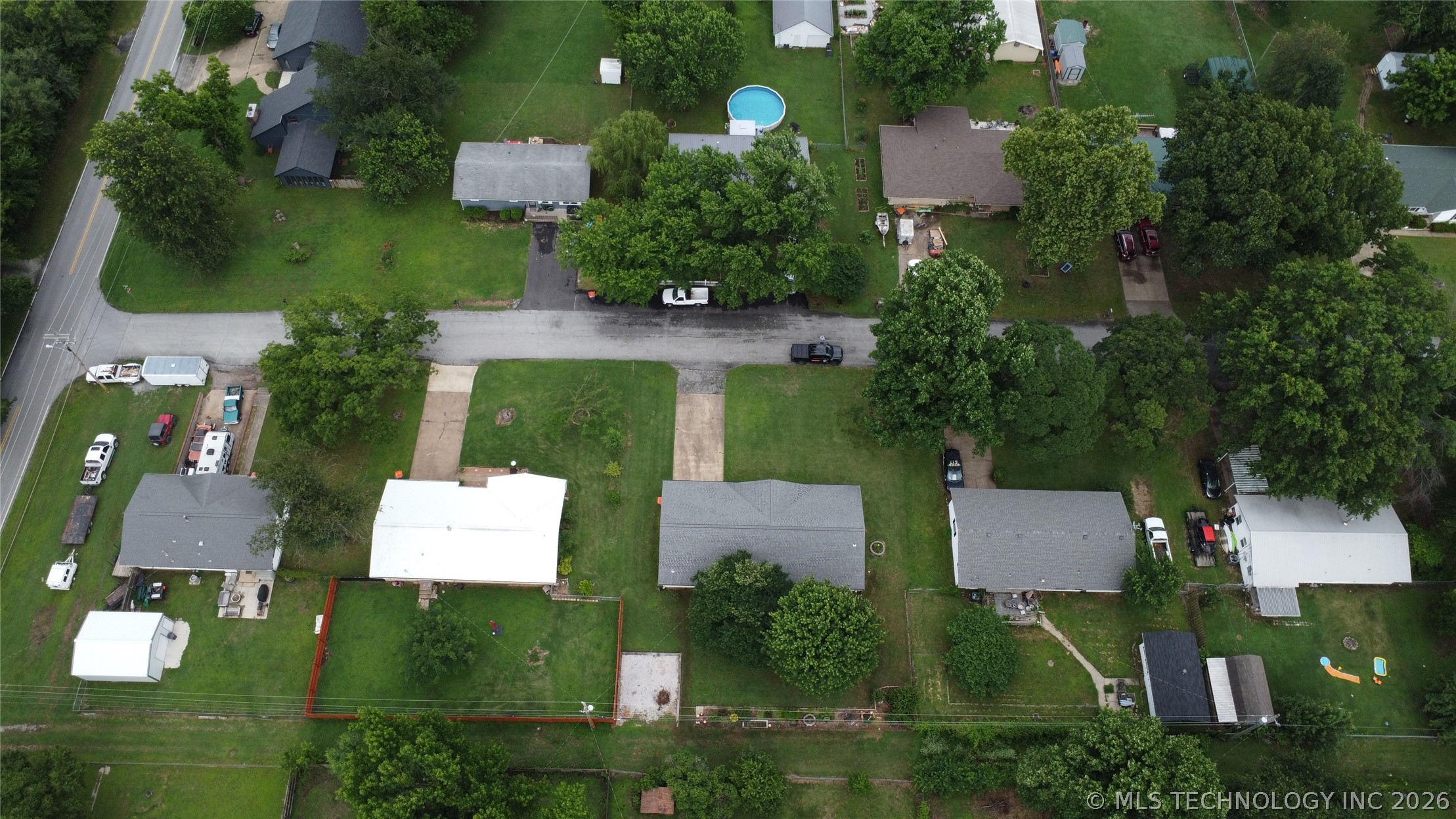 112 N Osage Street Grove OK 74344