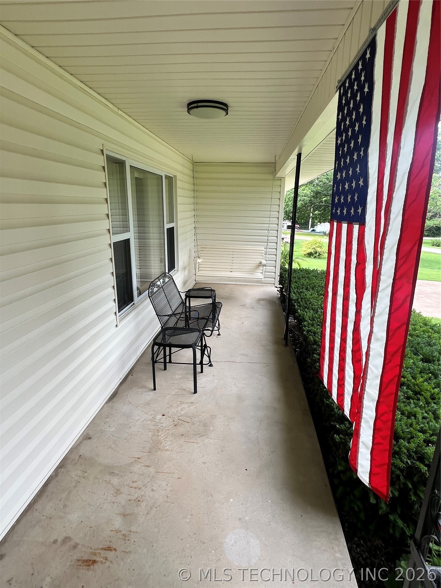 112 N Osage Street Grove OK 74344