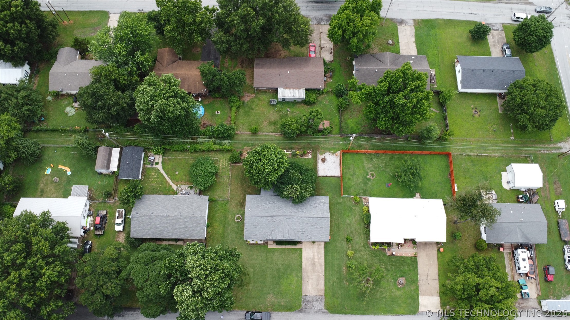112 N Osage Street Grove OK 74344
