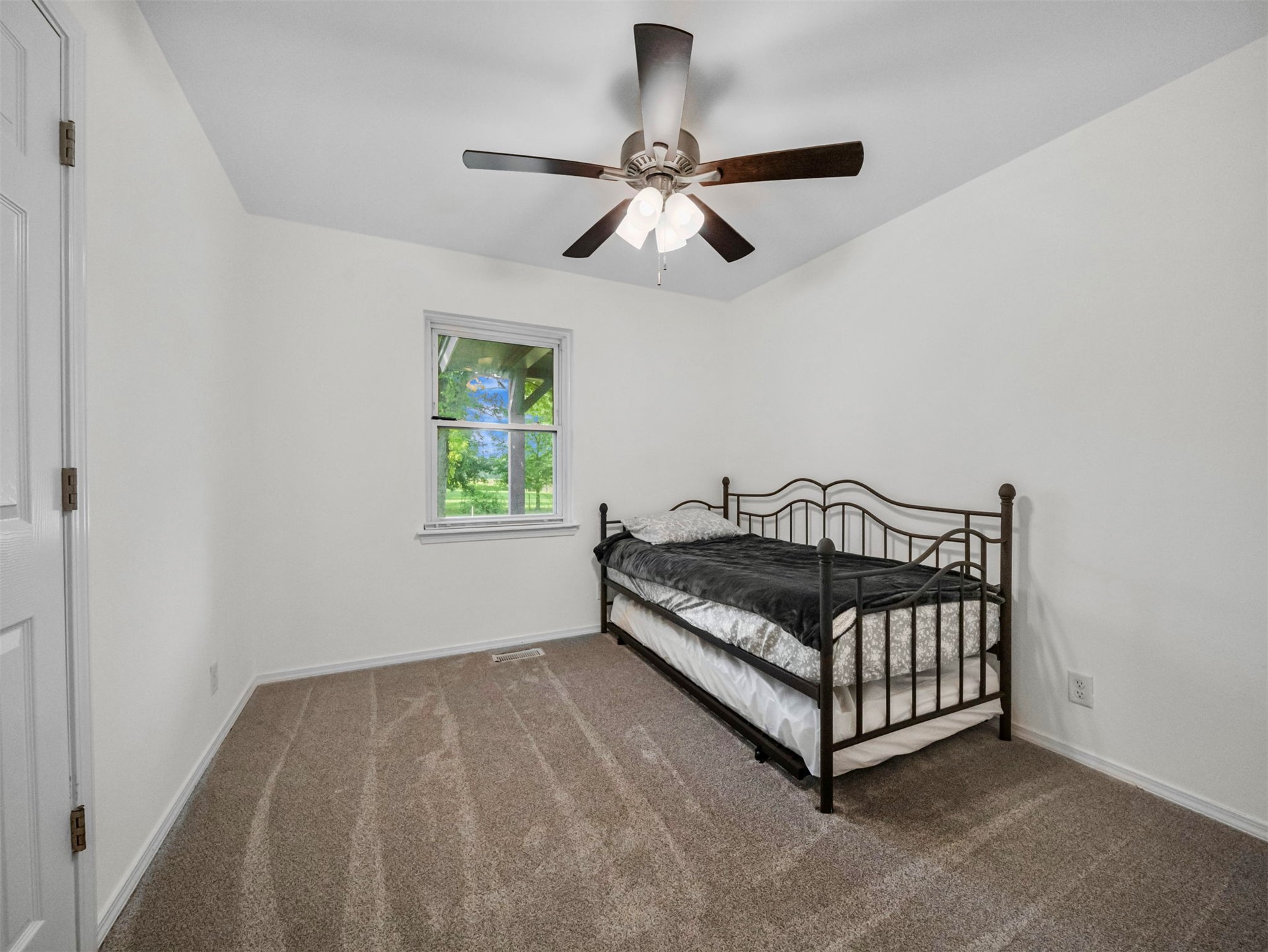 11556 E Elm Street Claremore OK 74019