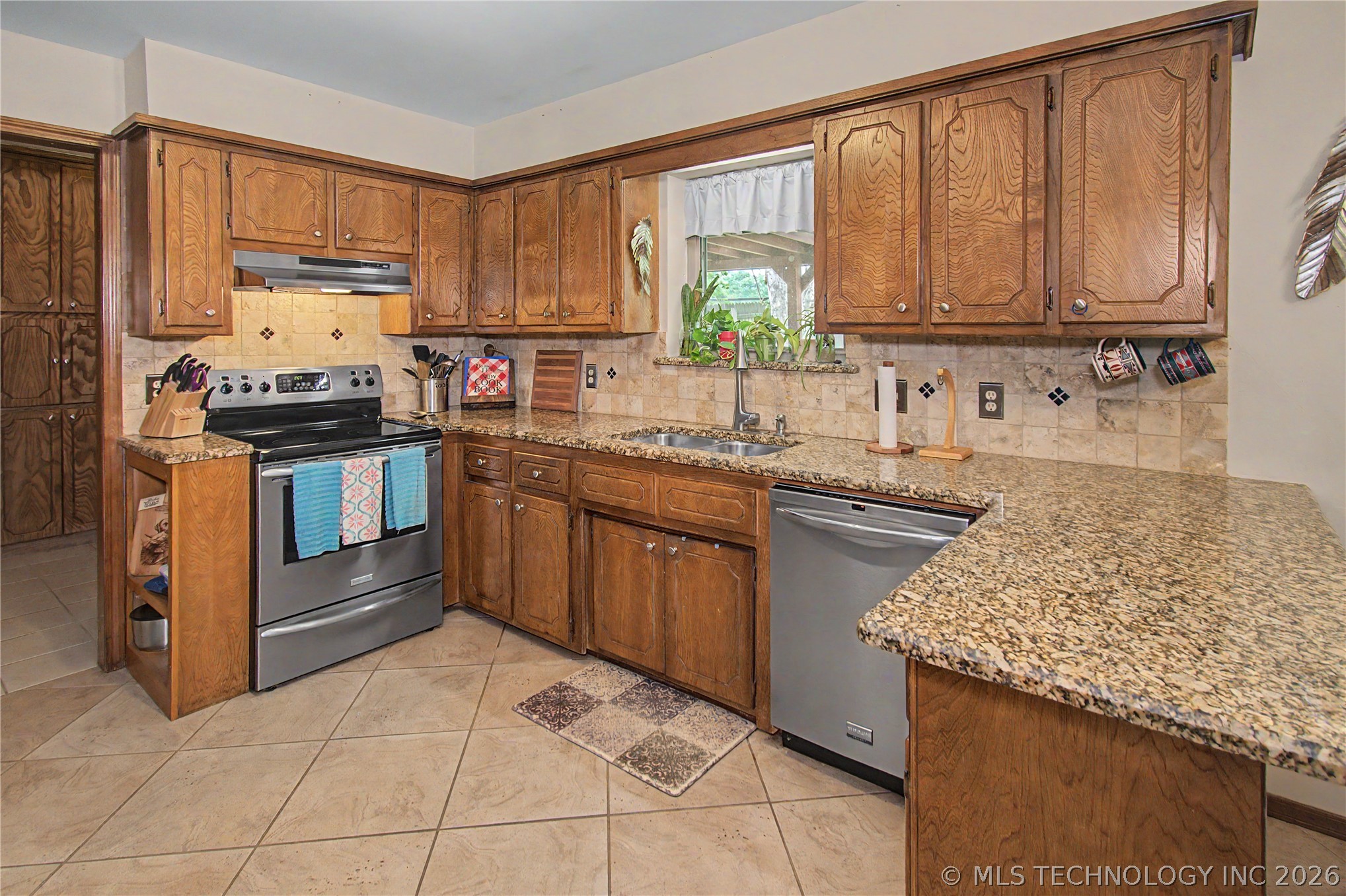 3008 Shelby Circle Muskogee OK 74403
