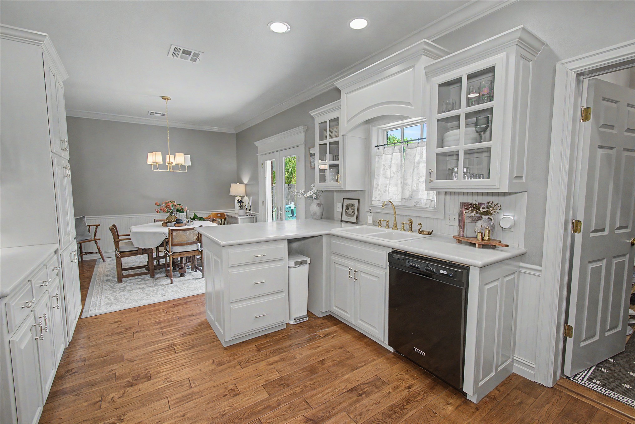 110 Cambridge Fort Gibson OK 74434