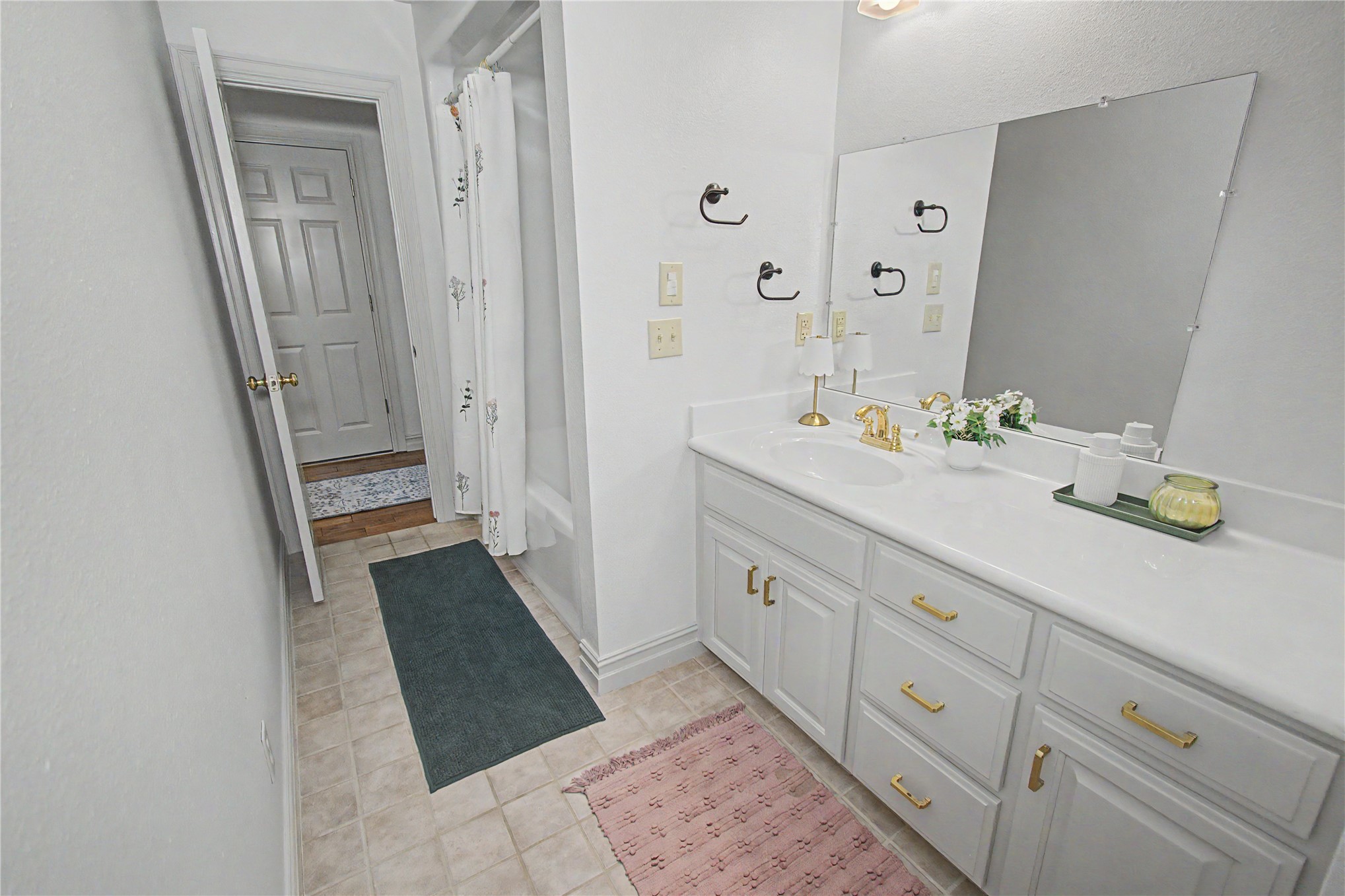 110 Cambridge Fort Gibson OK 74434